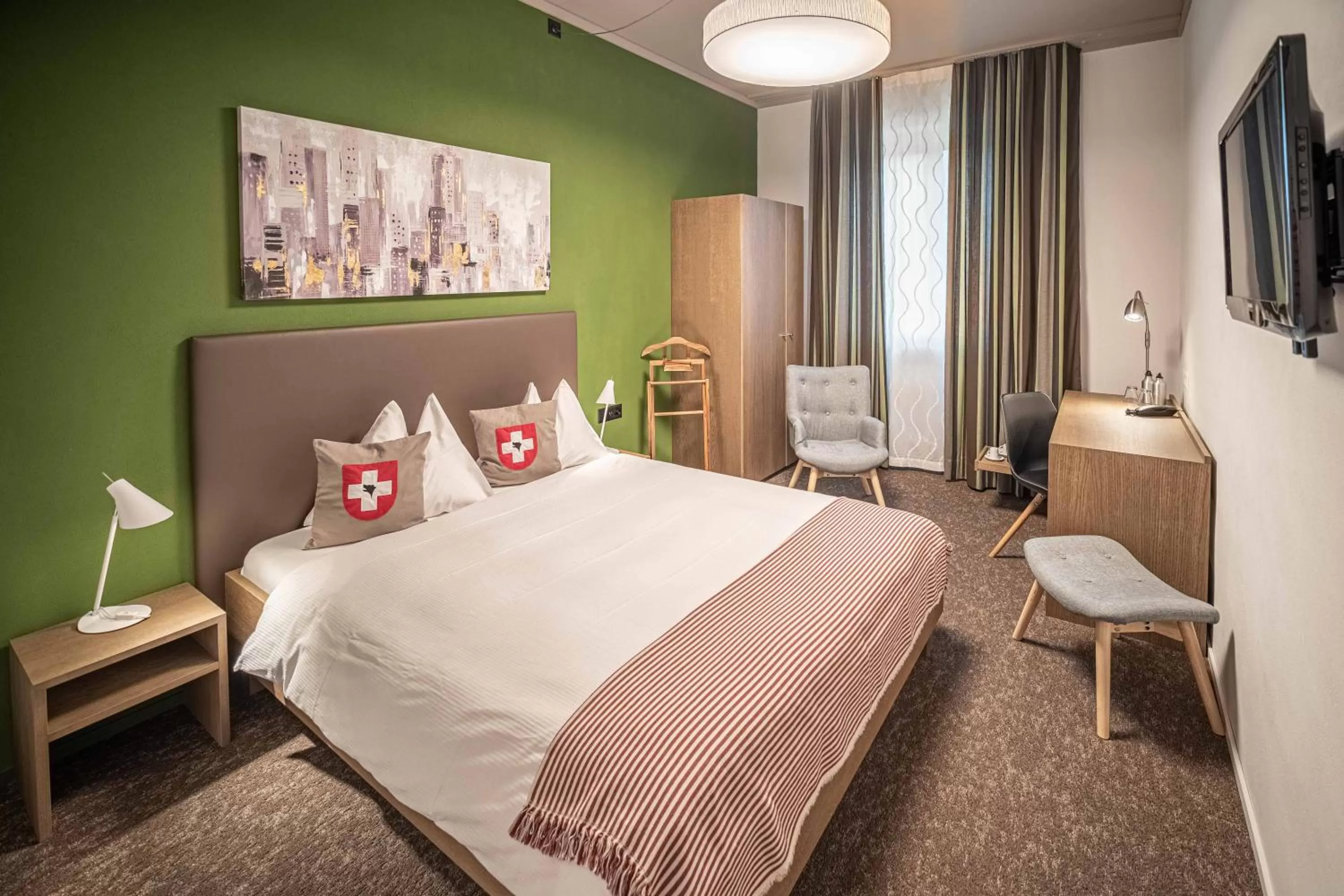 Photo of the whole room, Bed in Hotel Bären am Bundesplatz