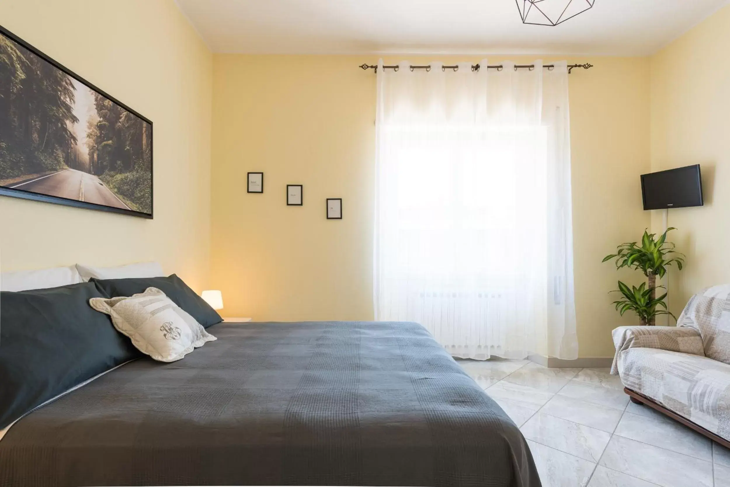 Bed in Travelershome Ciampino Bed&Breakfast