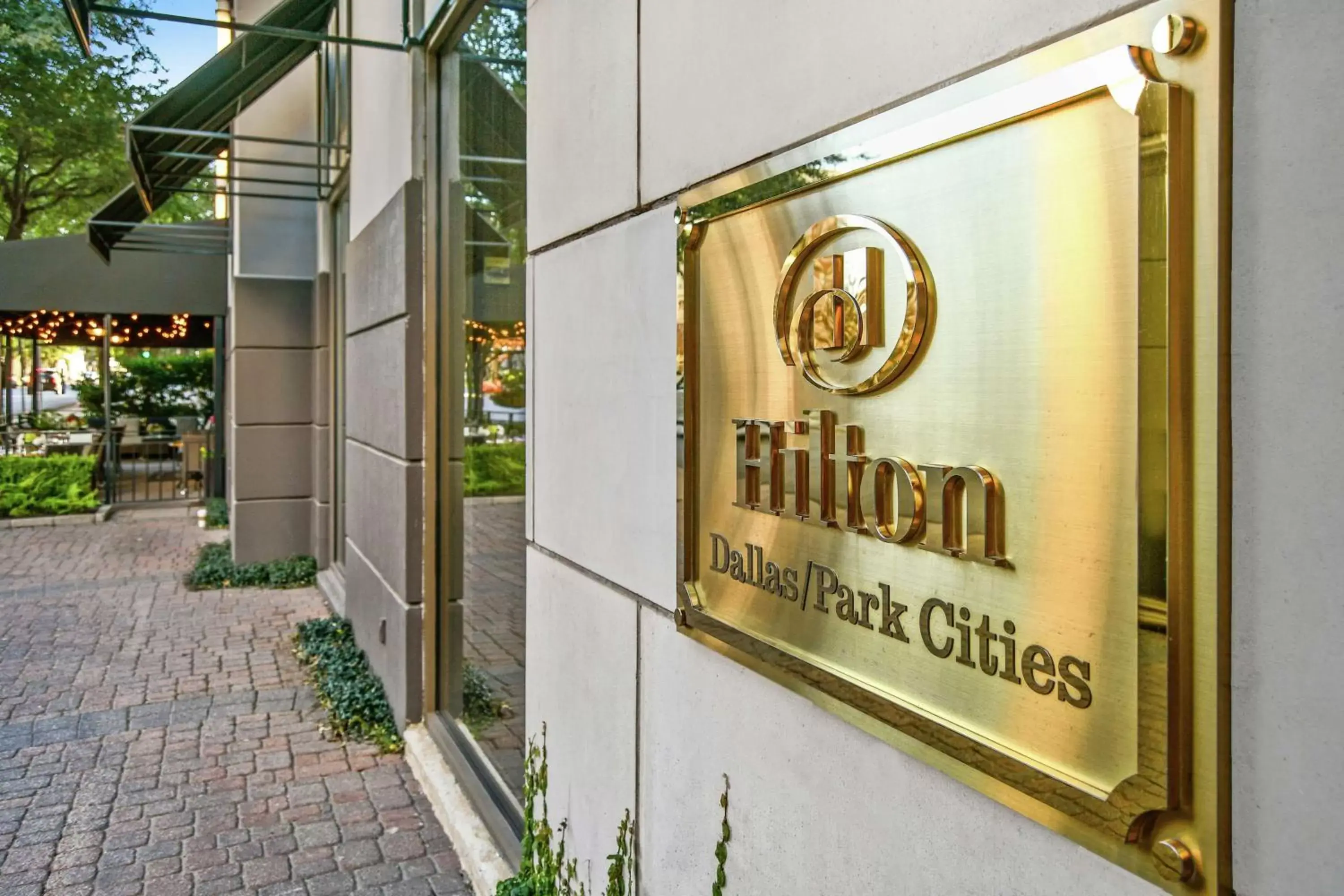 Property building, Property Logo/Sign in Hilton Dallas-Park Cities