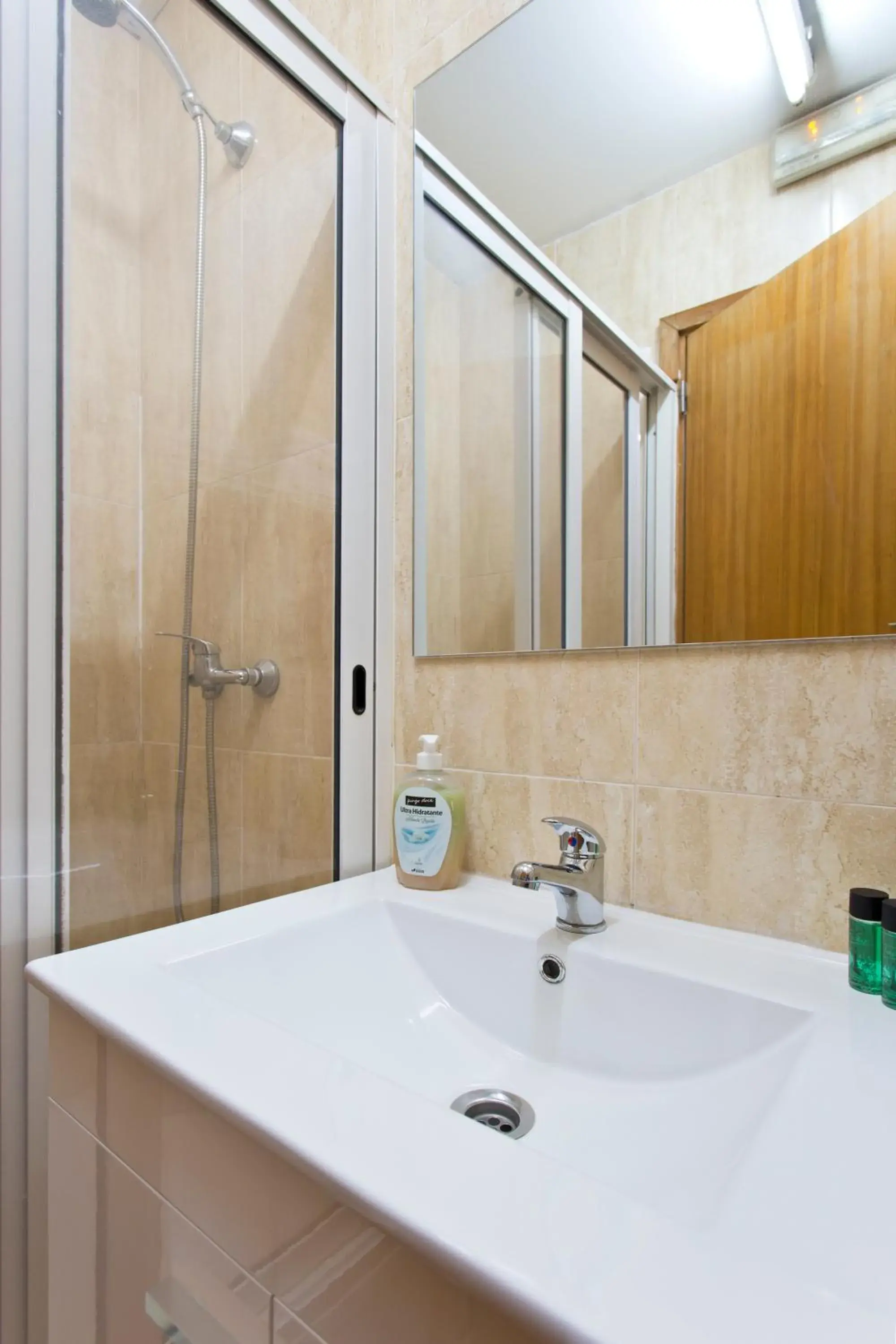 Bathroom in Braganca Oporto