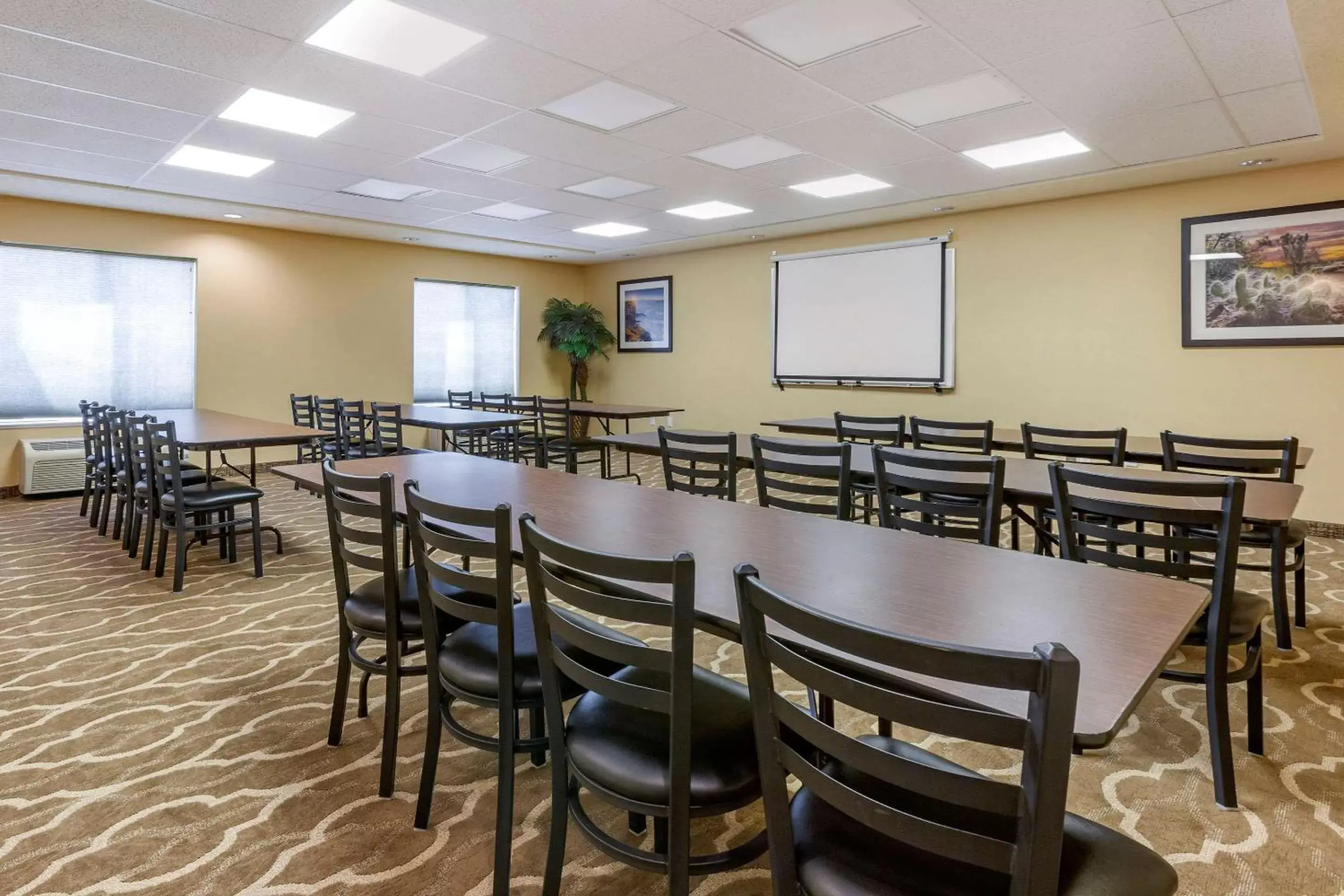 Business facilities, Business Area/Conference Room in Comfort Inn & Suites Socorro