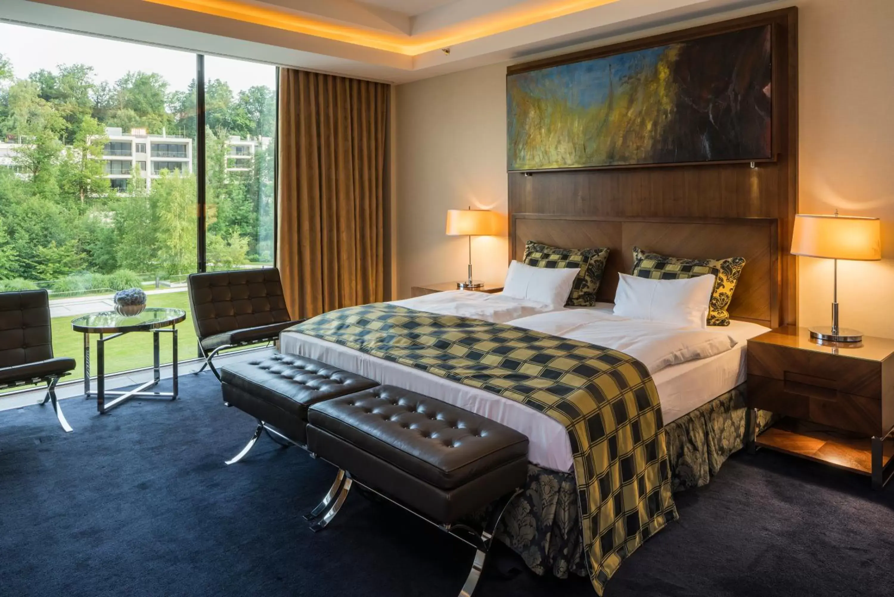 Bedroom, Bed in Falkensteiner Schlosshotel Velden – The Leading Hotels of the World