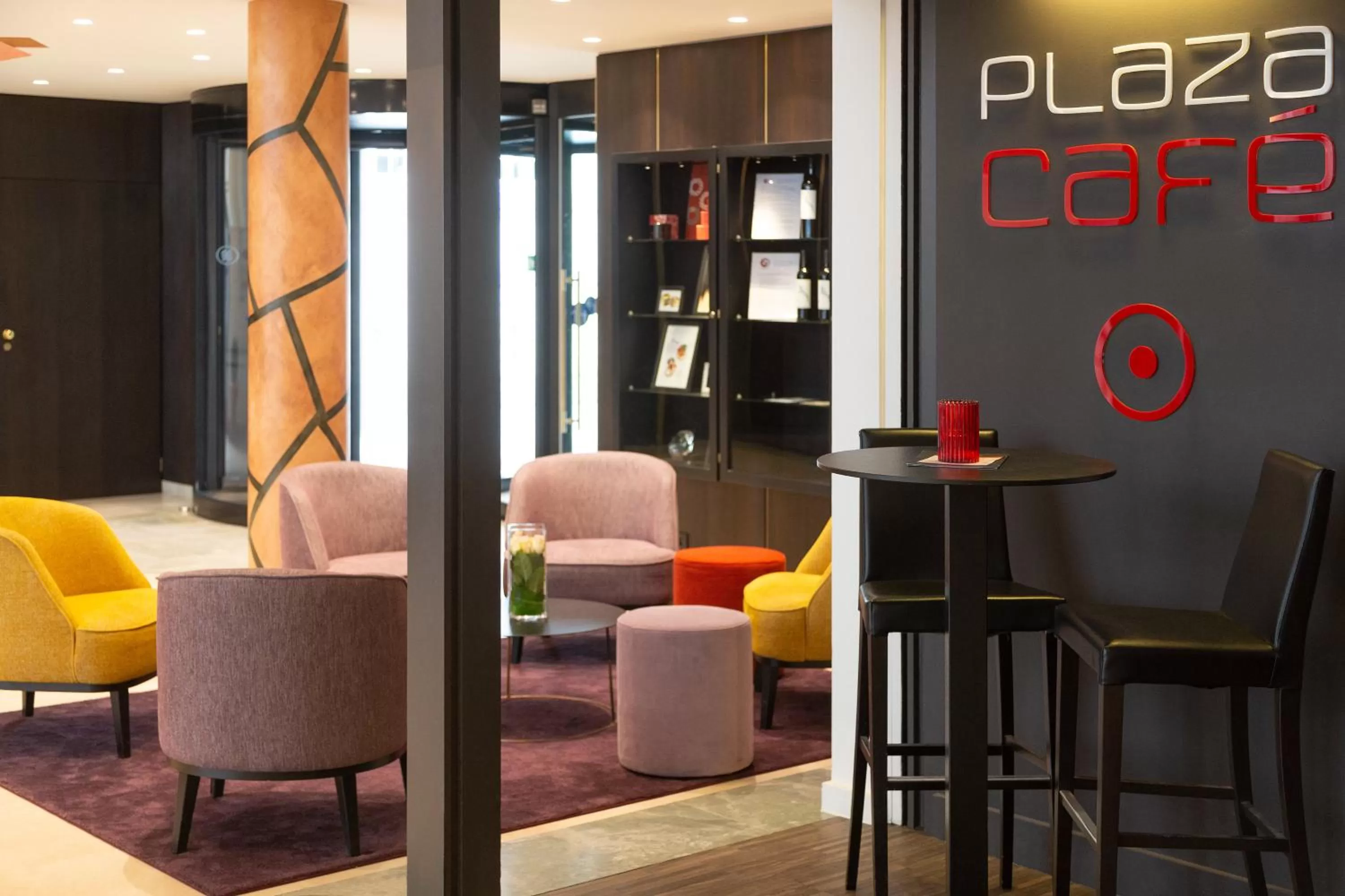 Property building in Crowne Plaza Hotel Brugge by IHG