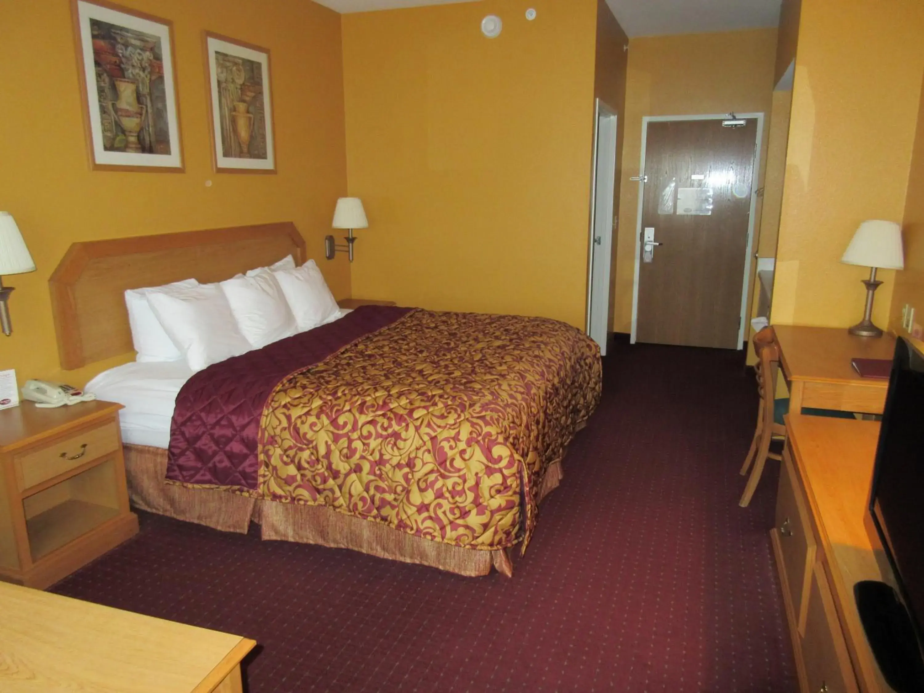 Bed in Parkfield Inn - Warsaw Bed in Parkfield Inn - Warsaw