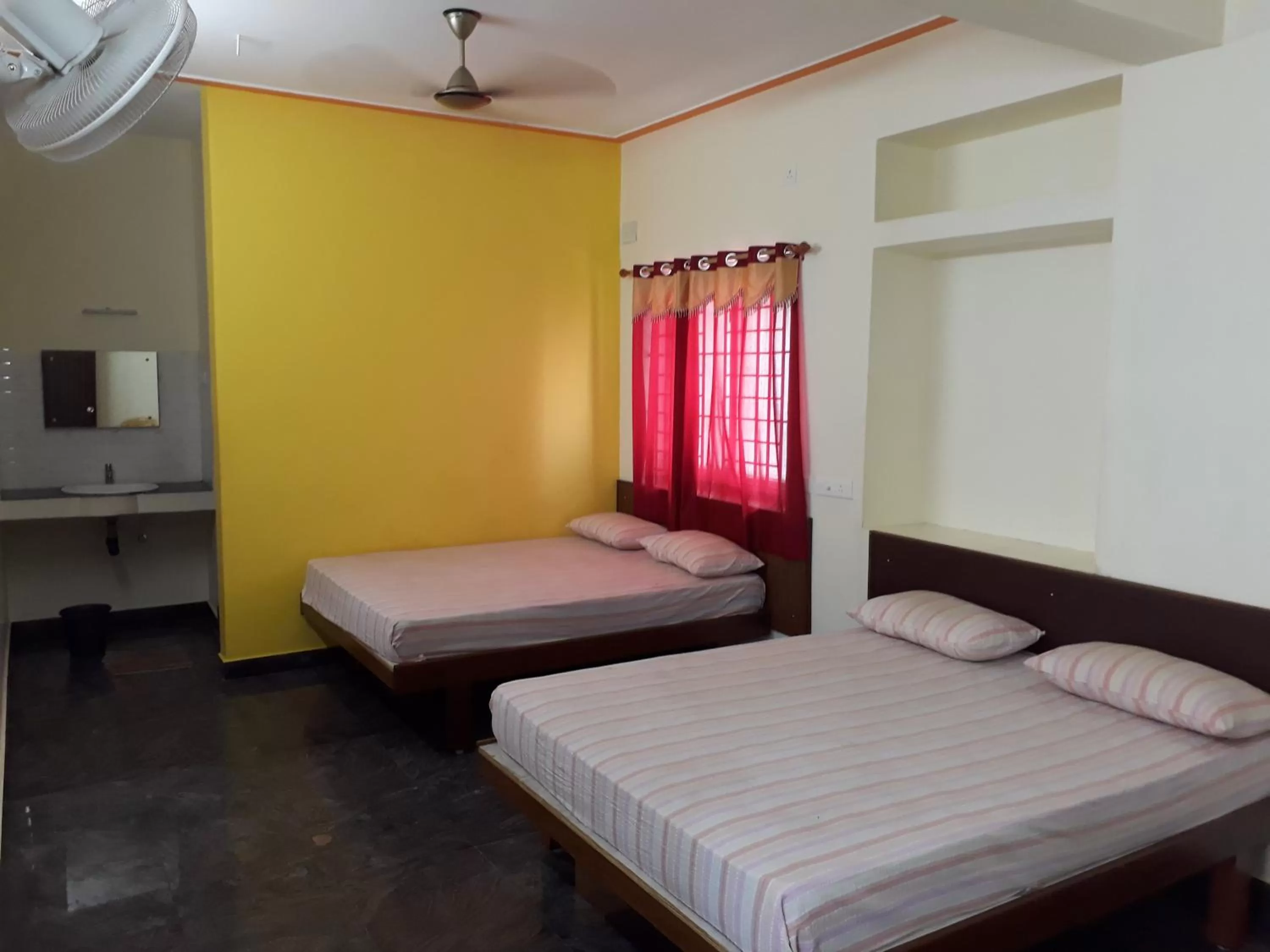 Bed in Pattiah Naidu Palace