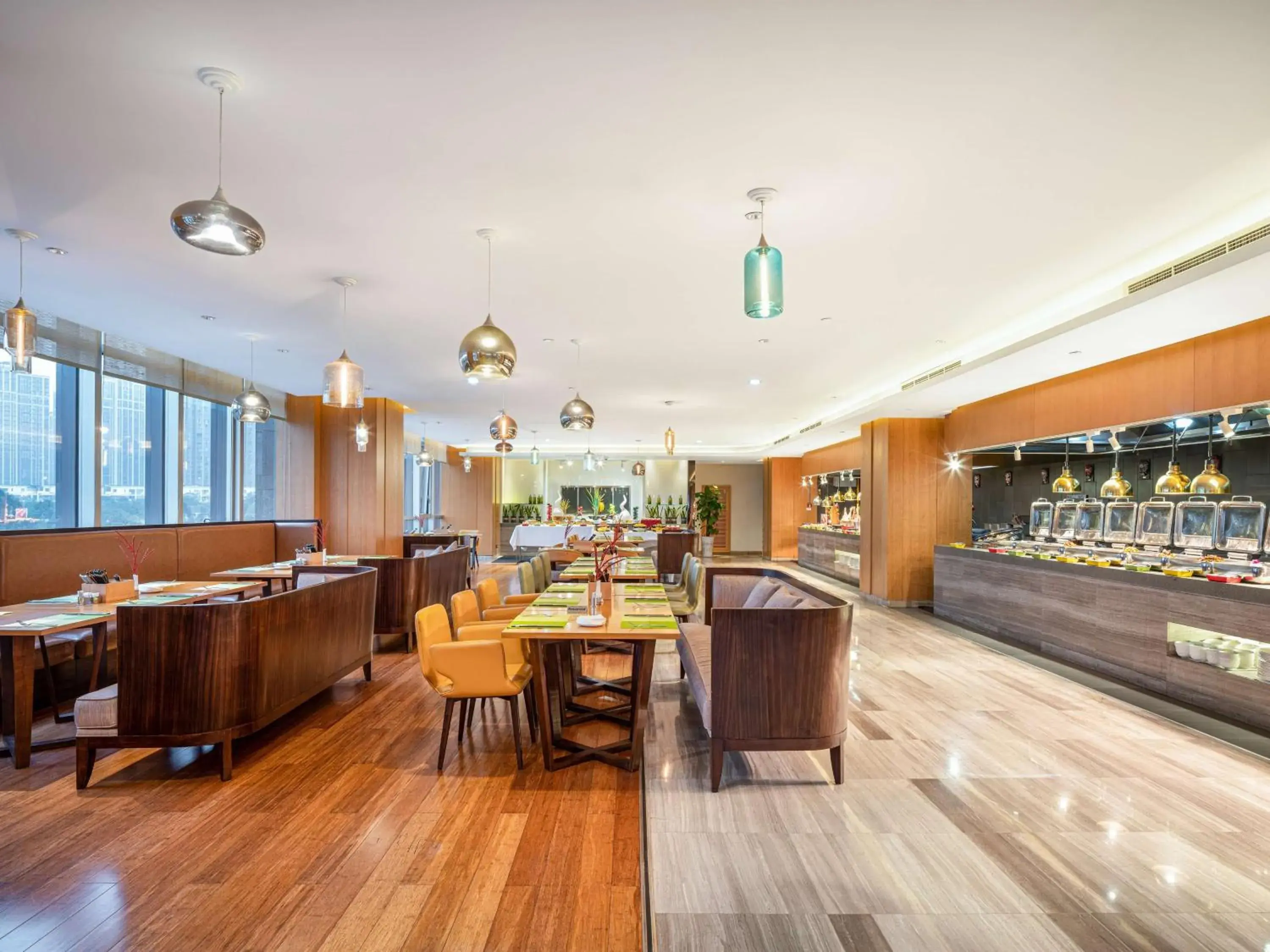 Dining area, Restaurant/Places to Eat in Hilton Garden Inn Chengdu Huayang