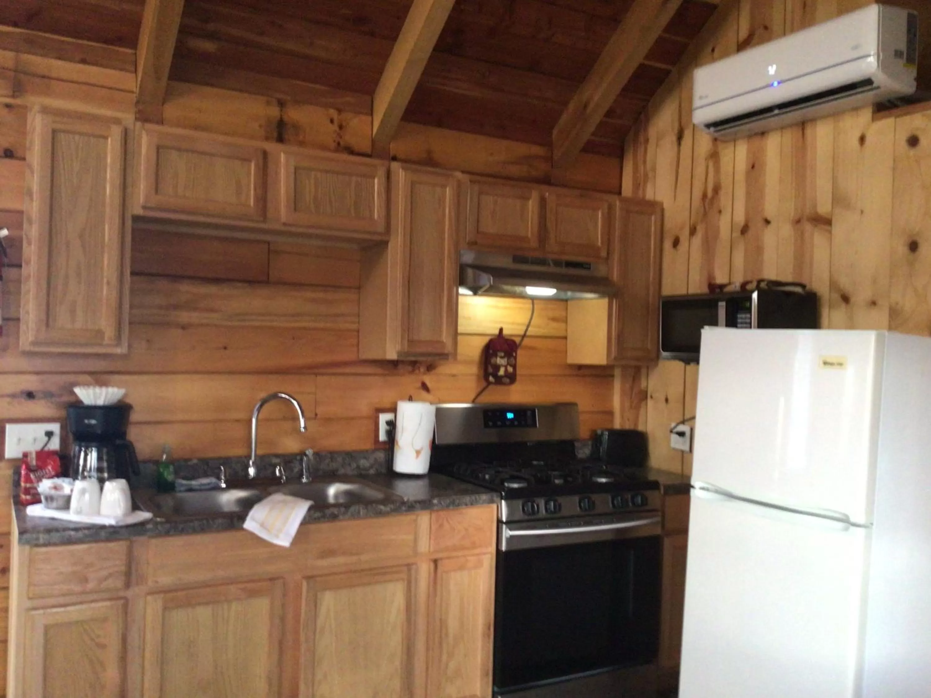Kitchen or kitchenette in Kozy Haven Log Cabin Rentals