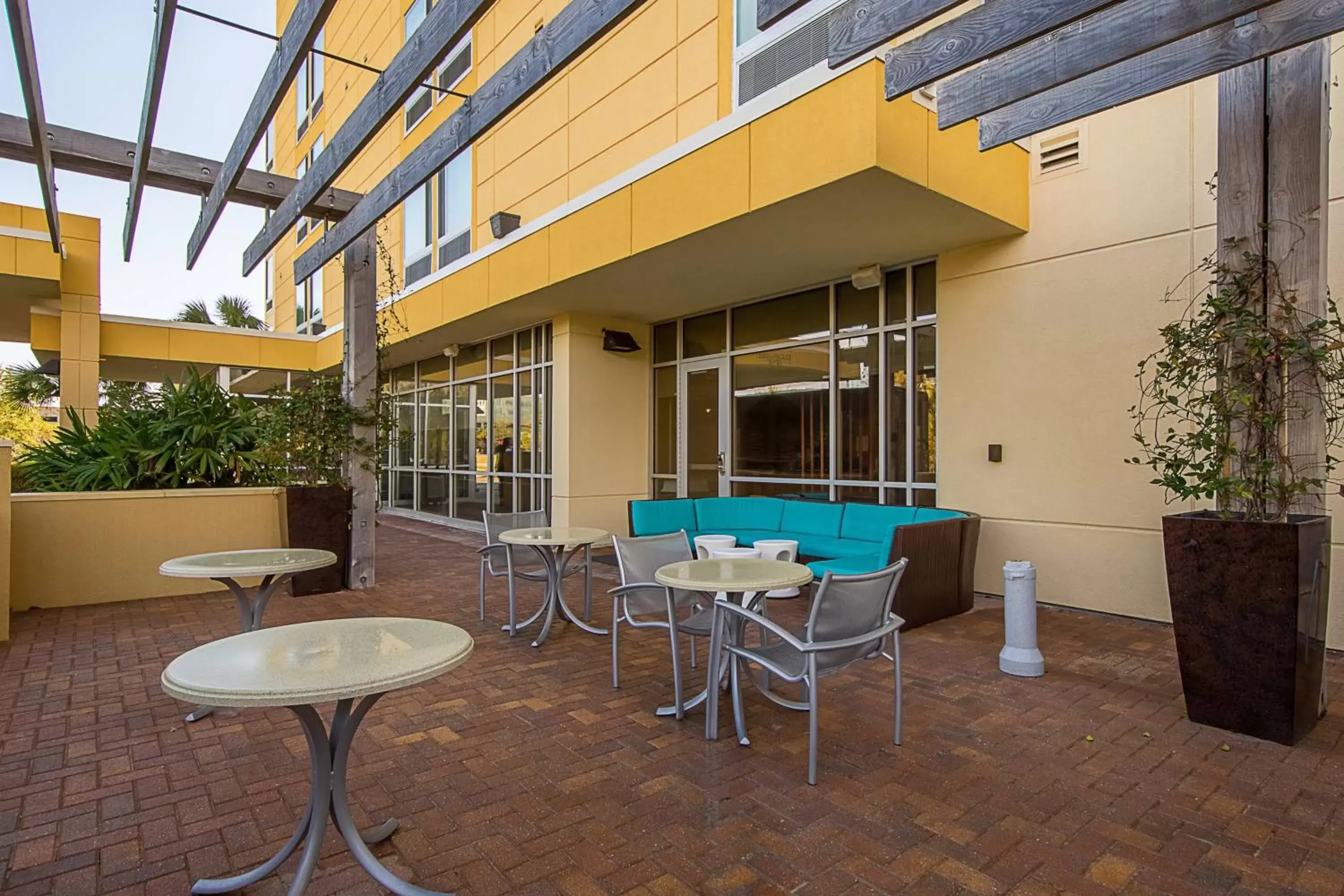 Property building in SpringHill Suites Tampa North/Tampa Palms