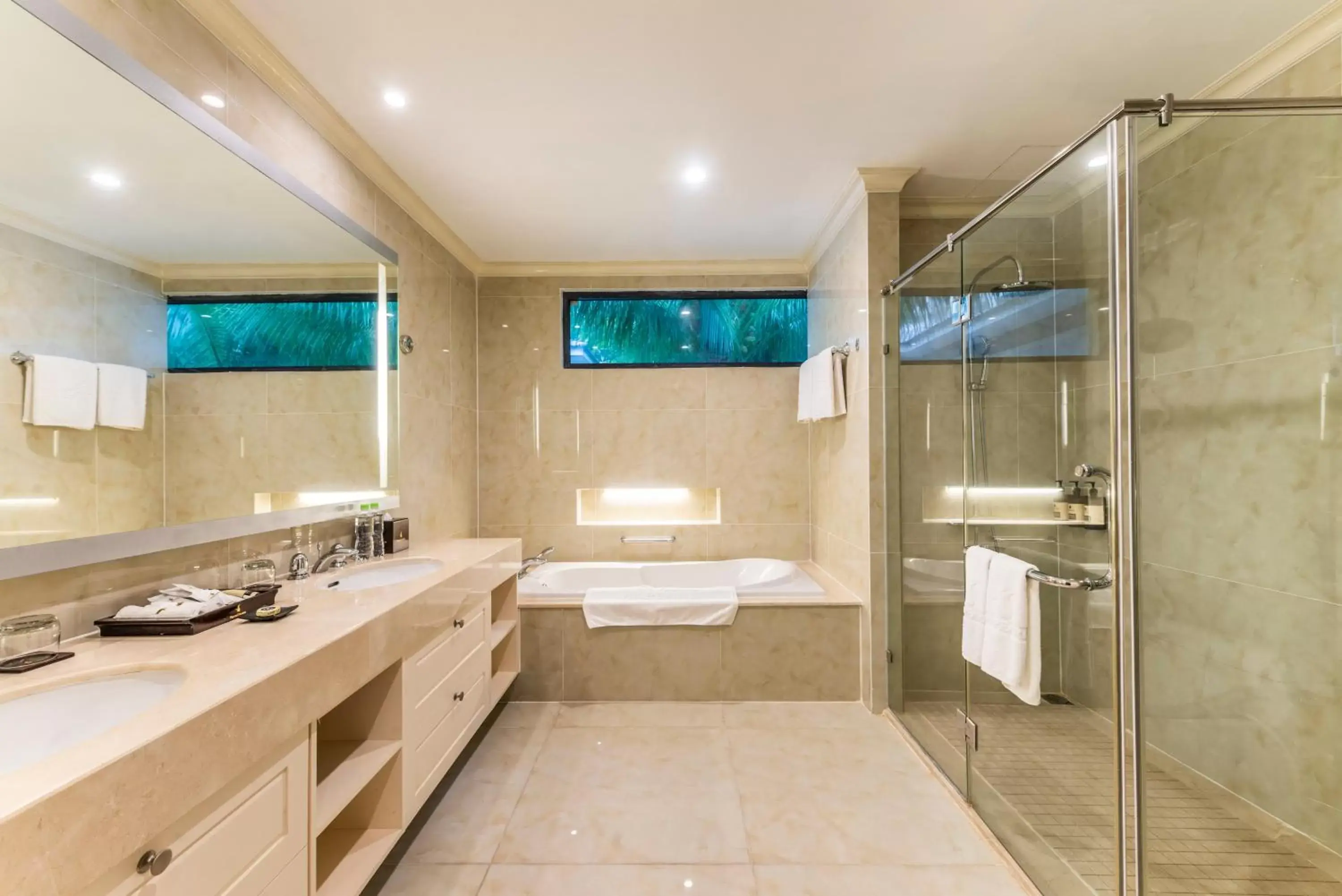 Bathroom in Vinpearl Resort & Spa Nha Trang Bay