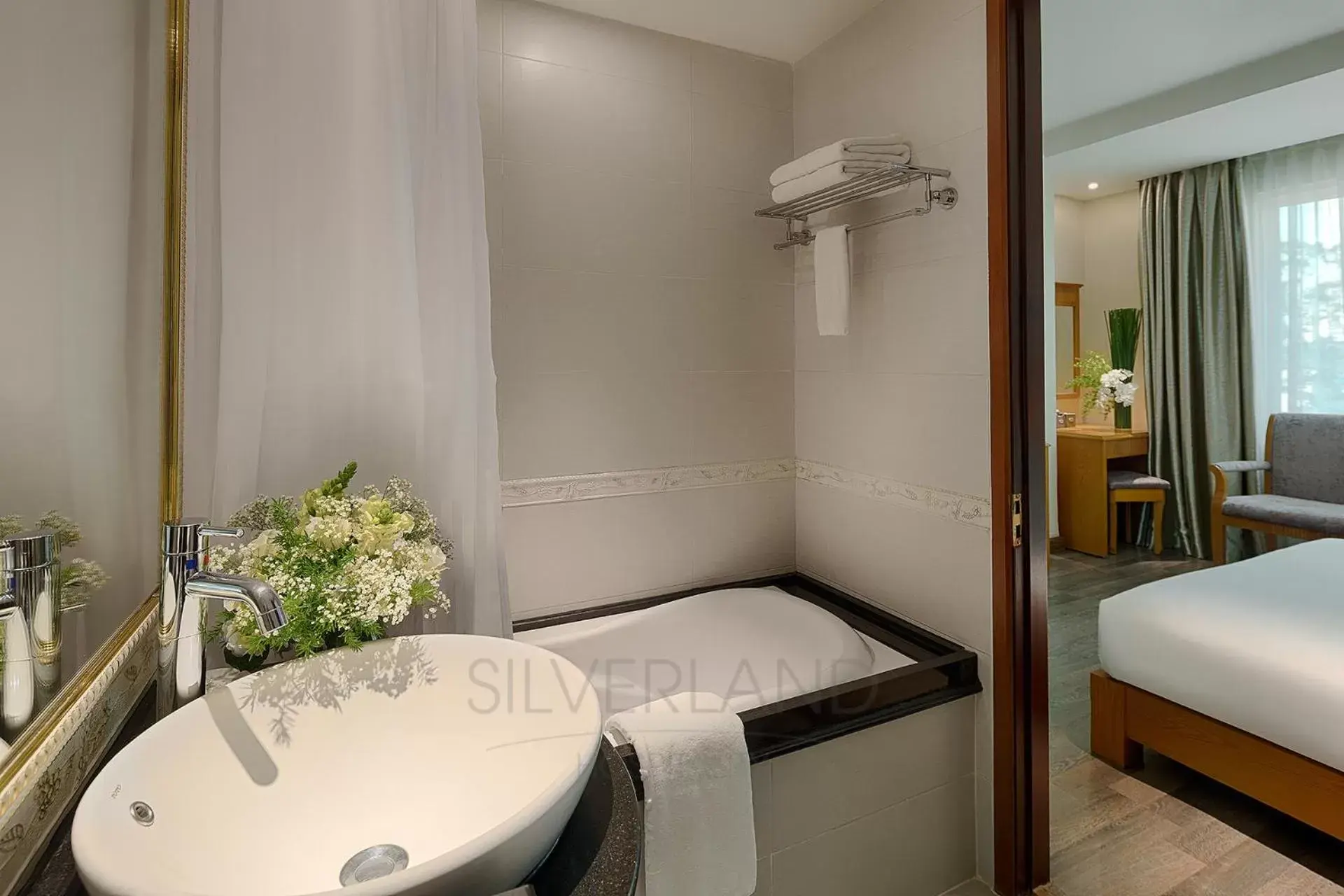 Bathroom in Silverland Sil Hotel & Spa