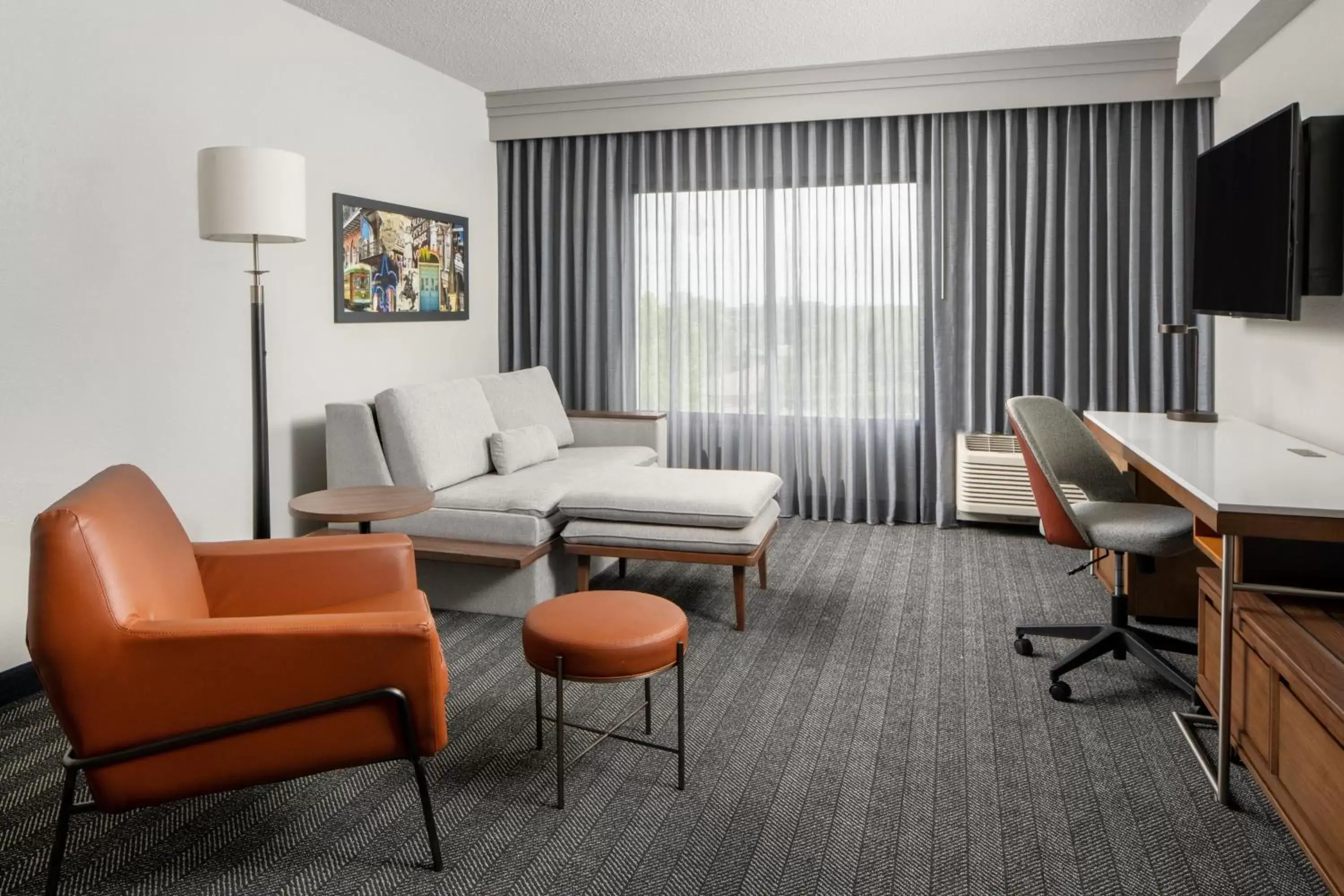 Living room, Seating Area in Courtyard by Marriott New Orleans Metairie