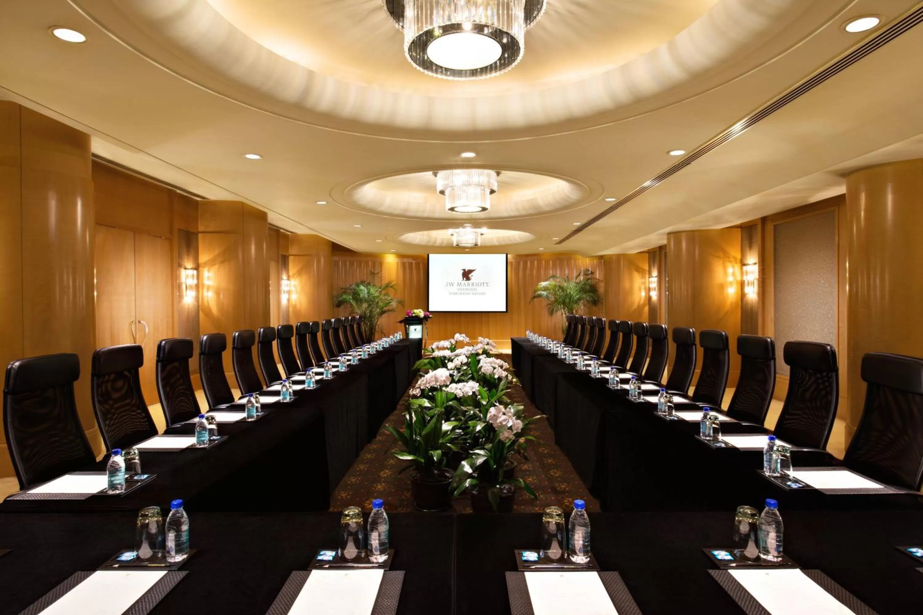 Meeting/conference room in JW Marriott Shanghai at Tomorrow Square
