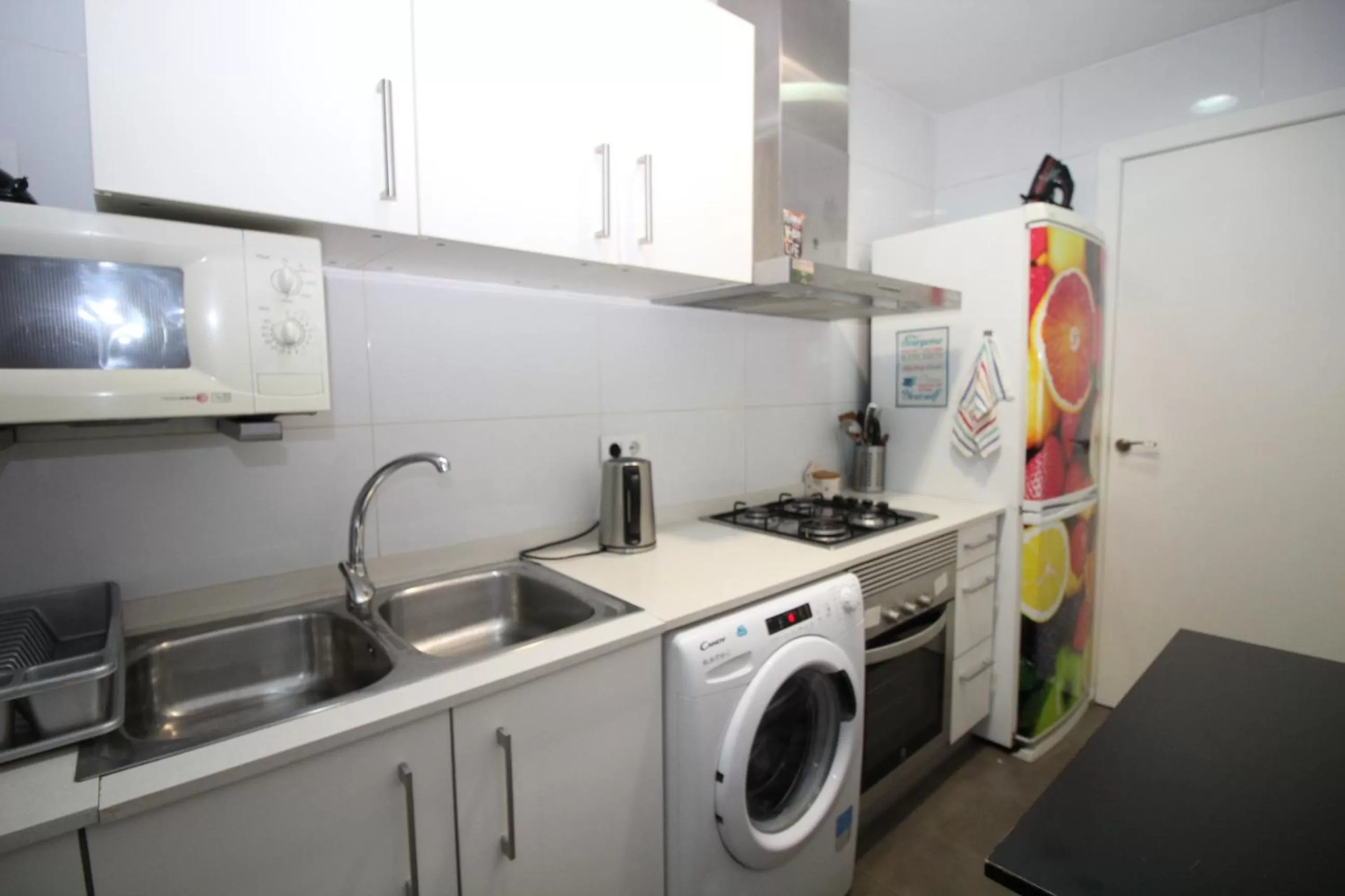 Kitchen/Kitchenette in Rooms Arago