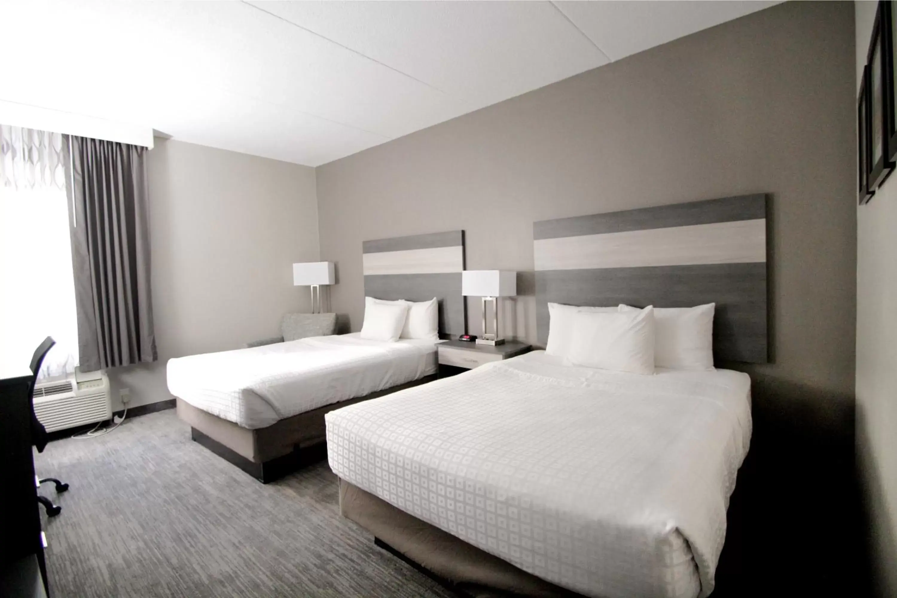 Bedroom, Bed in Baymont by Wyndham Lafayette - Purdue University