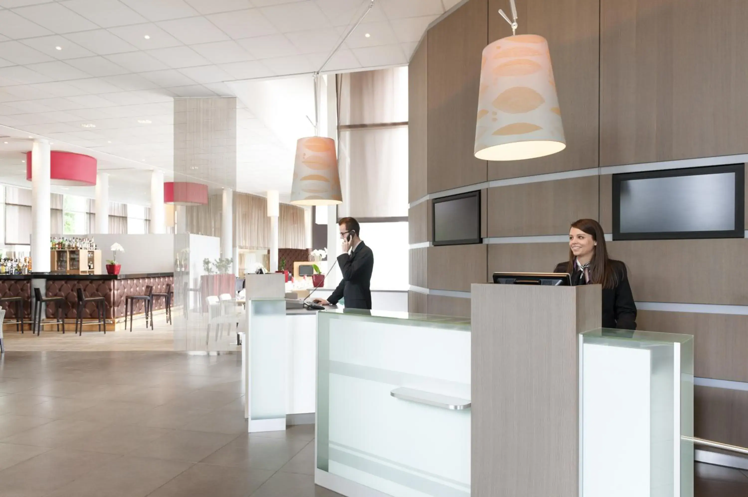 People, Lobby/Reception in Novotel Brugge Centrum