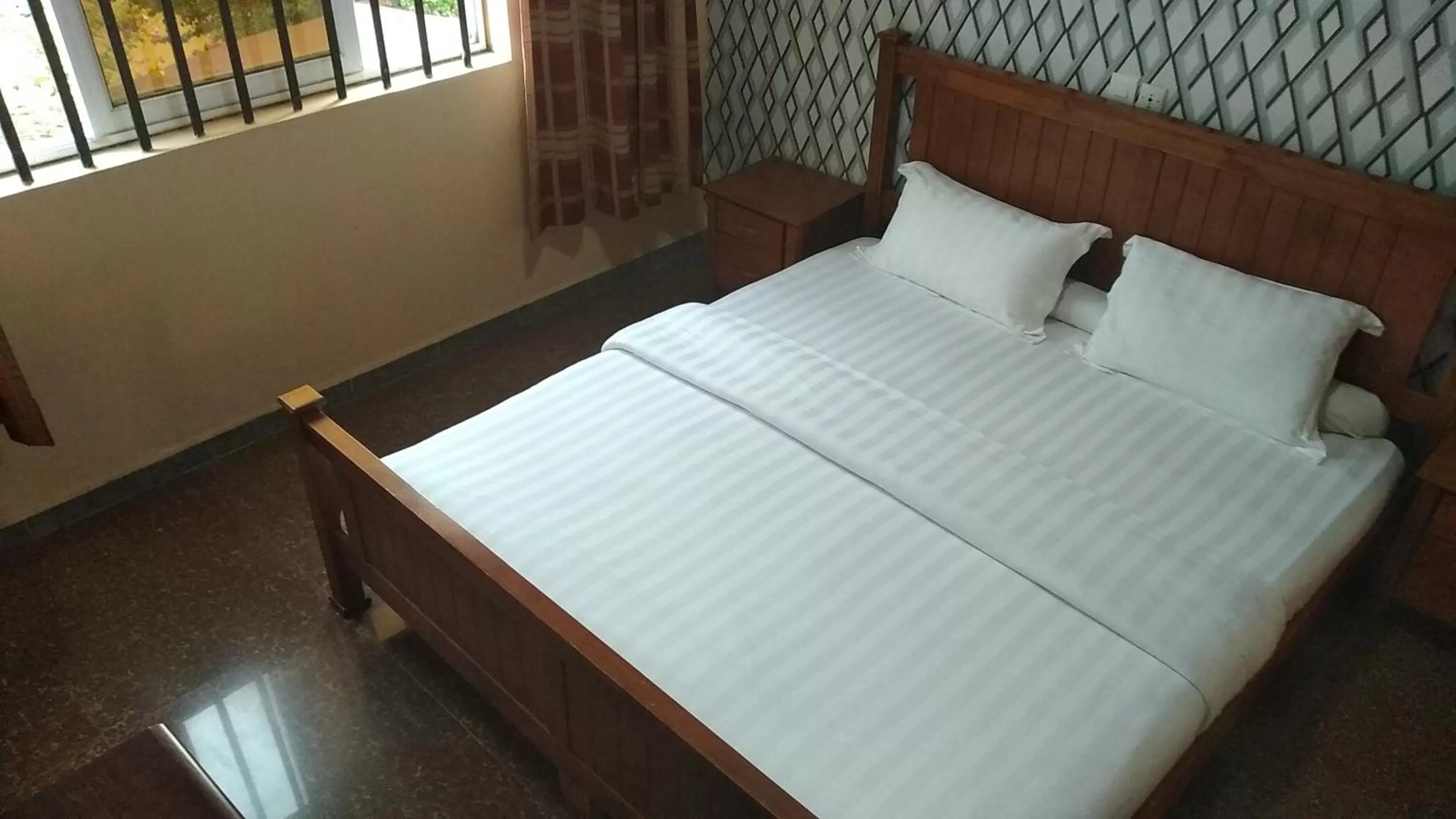 Bed in Hotel Saint-Jean