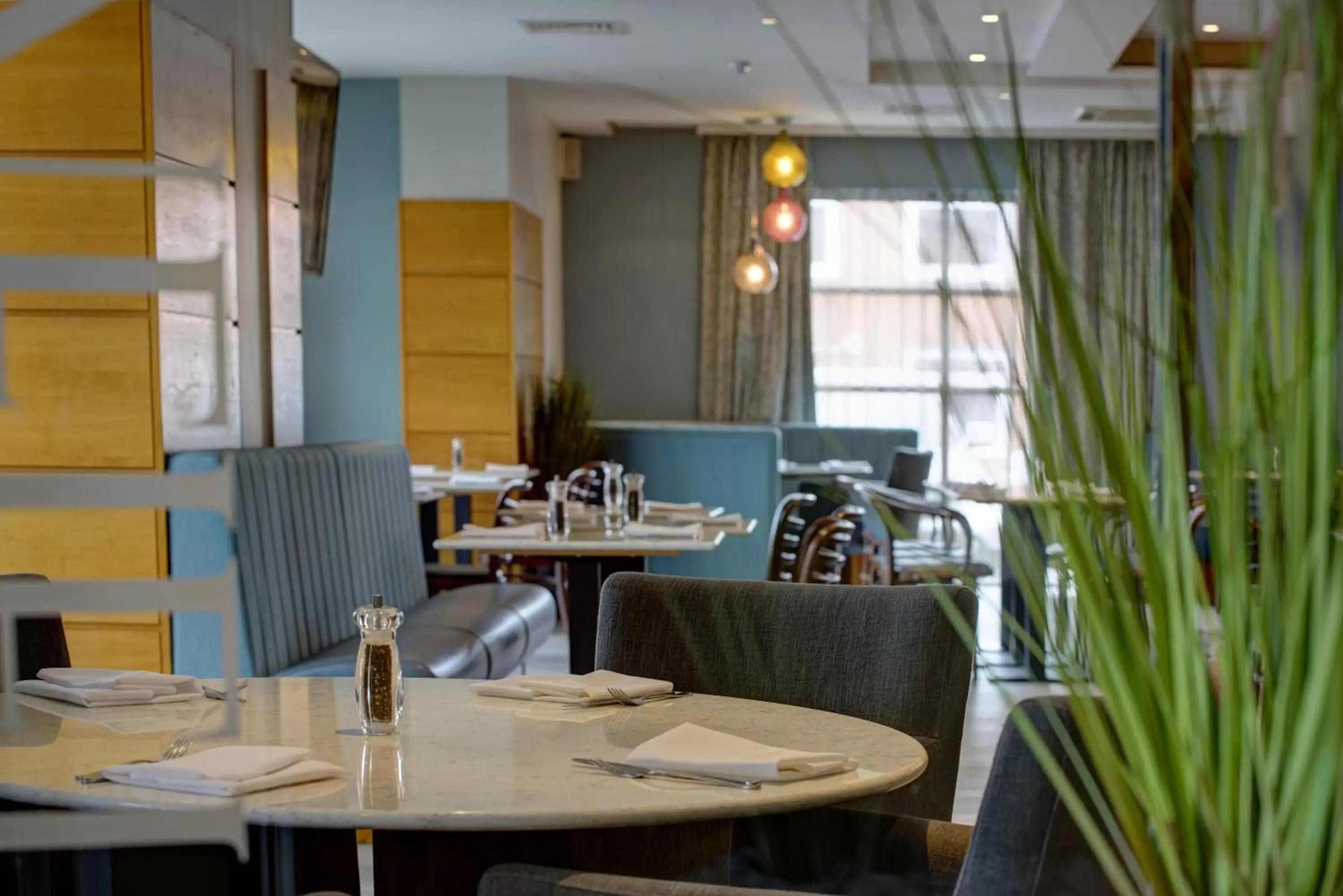 Restaurant/Places to Eat in Best Western Manchester Altrincham Cresta Court Hotel