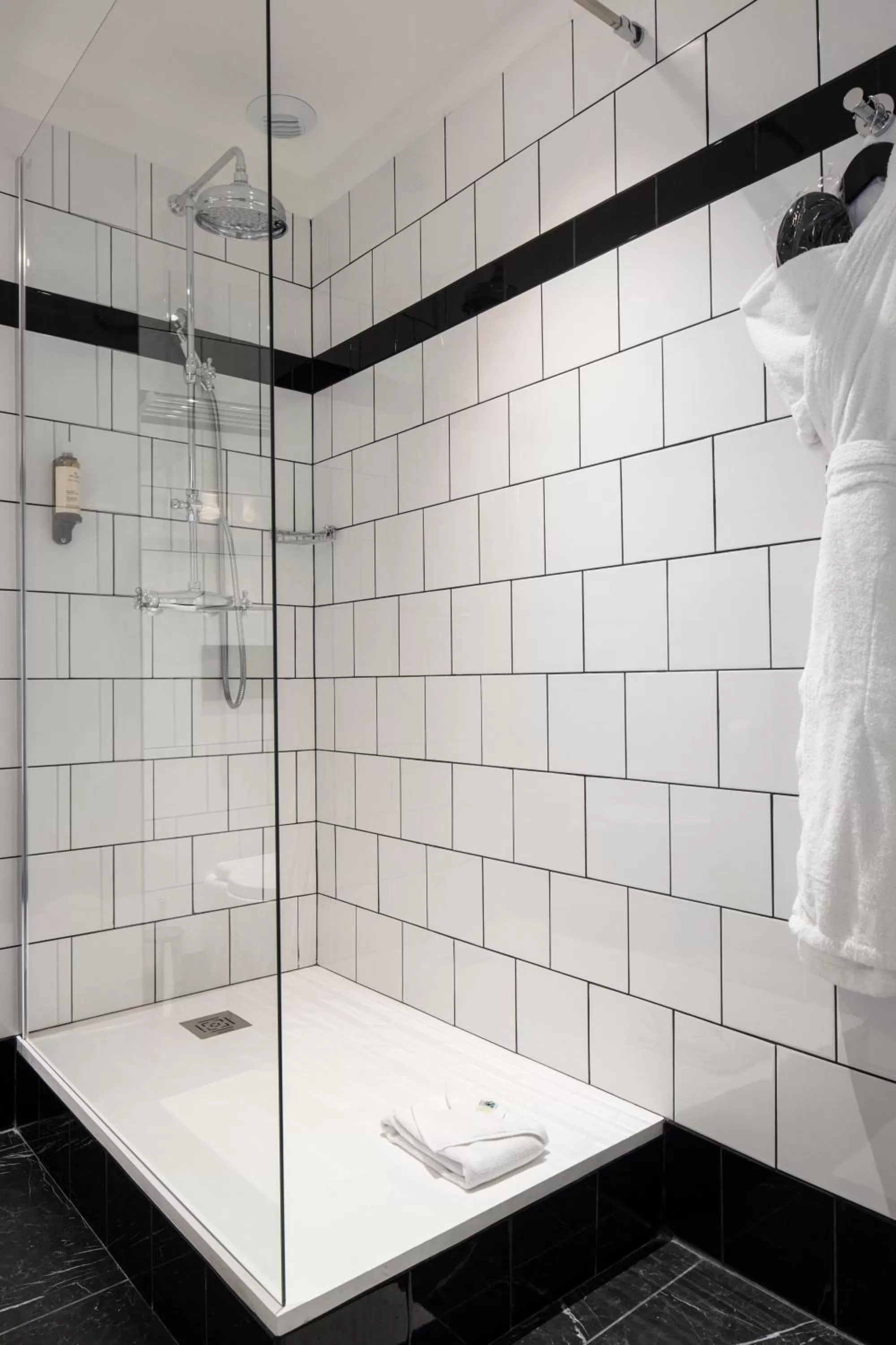 Bathroom in Best Western Premier Hotel Roosevelt