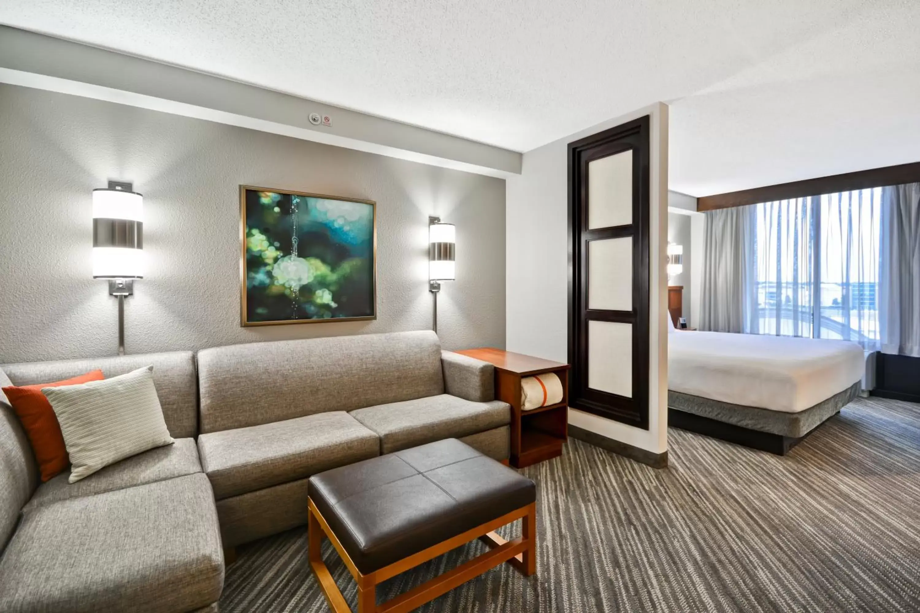 King Room with Sofa Bed - High Floor in Hyatt Place Baton Rouge/I-10