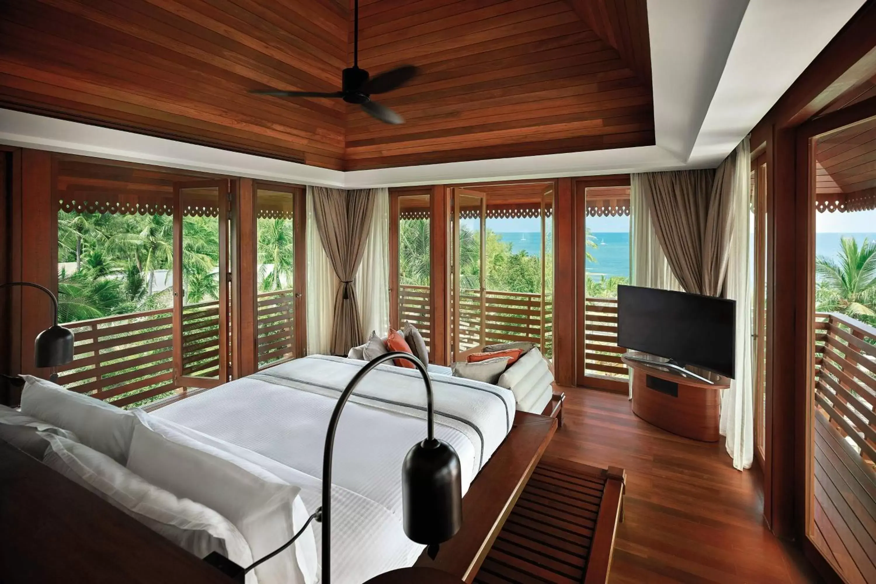 Bedroom in The Ritz-Carlton, Koh Samui