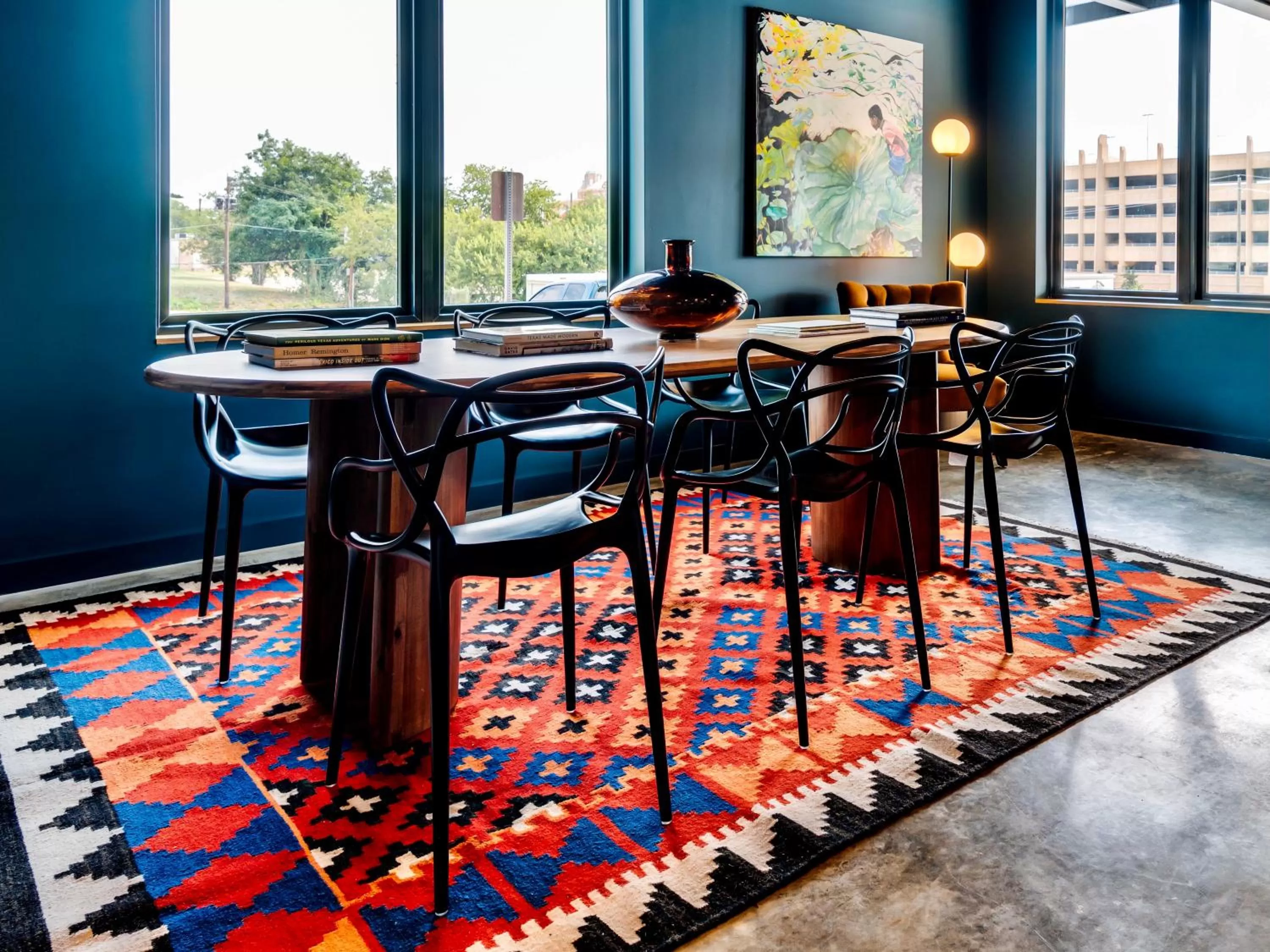 Library in Hotel Dryce