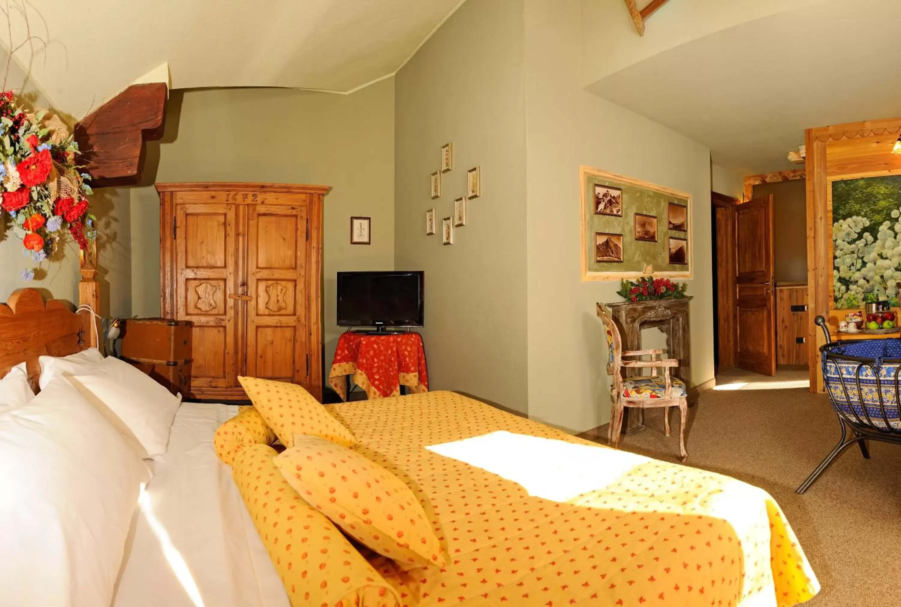 Bedroom in Hotel Chalet La Meridiana