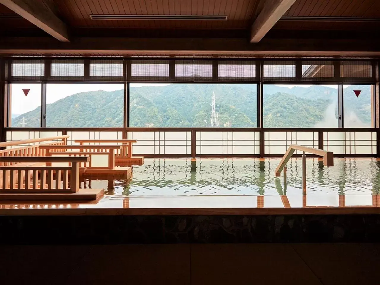 Hot Spring Bath in Yukinohana