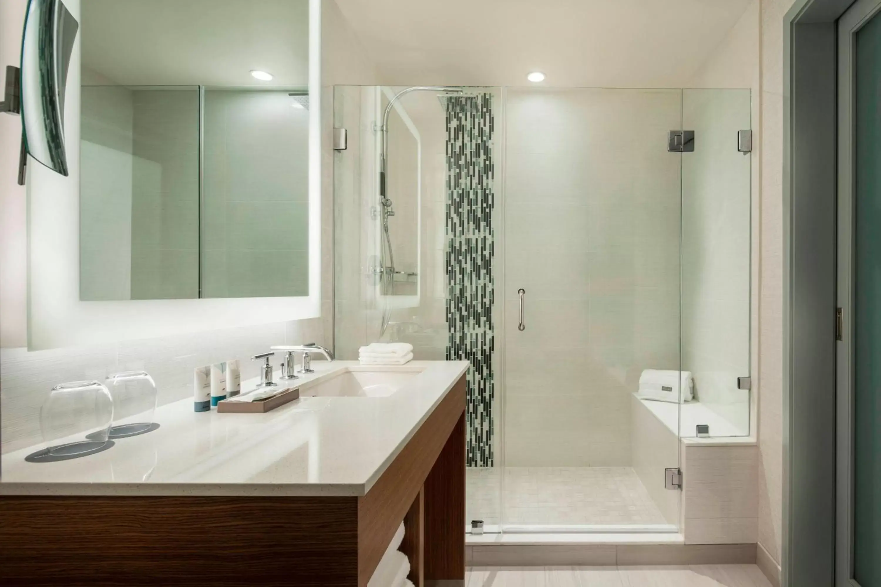 Standard 2 Queen with City View in The Westin Sarasota Standard 2 Queen with City View in The Westin Sarasota