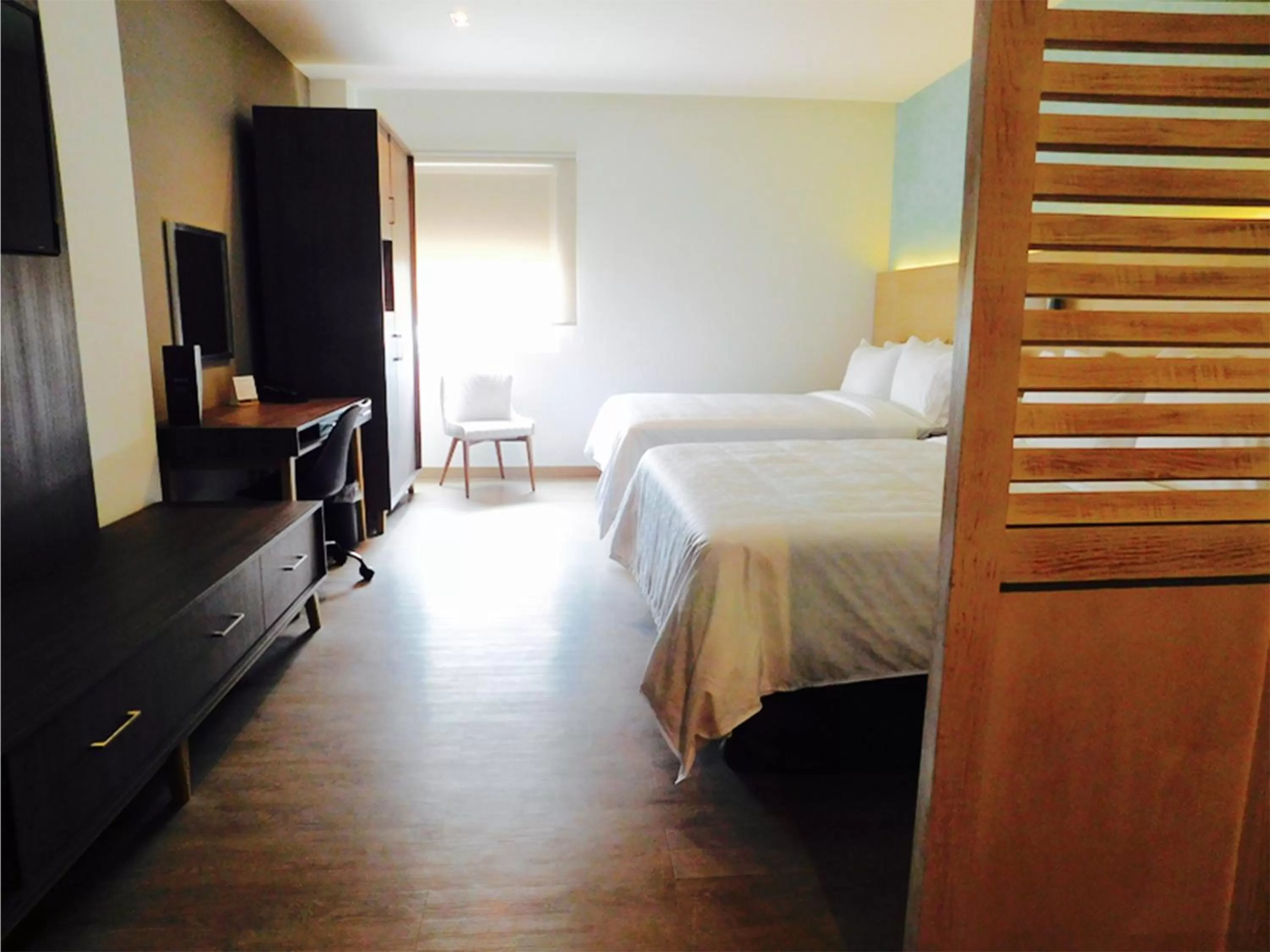 Photo of the whole room, Bed in Staybridge Suites - Villahermosa Tabasco by IHG