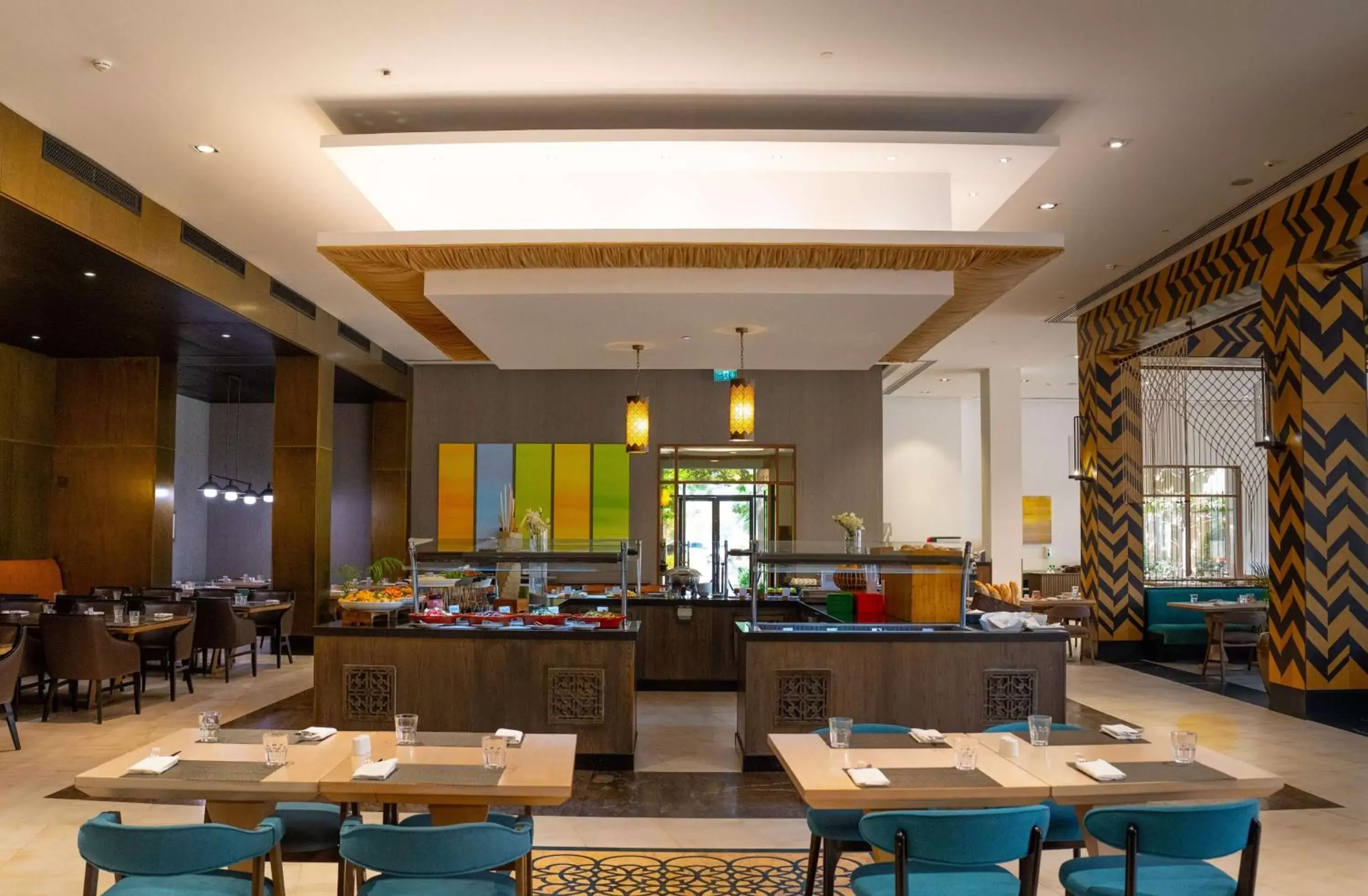 Breakfast, Restaurant/Places to Eat in DoubleTree by Hilton Resort & Spa Marjan Island