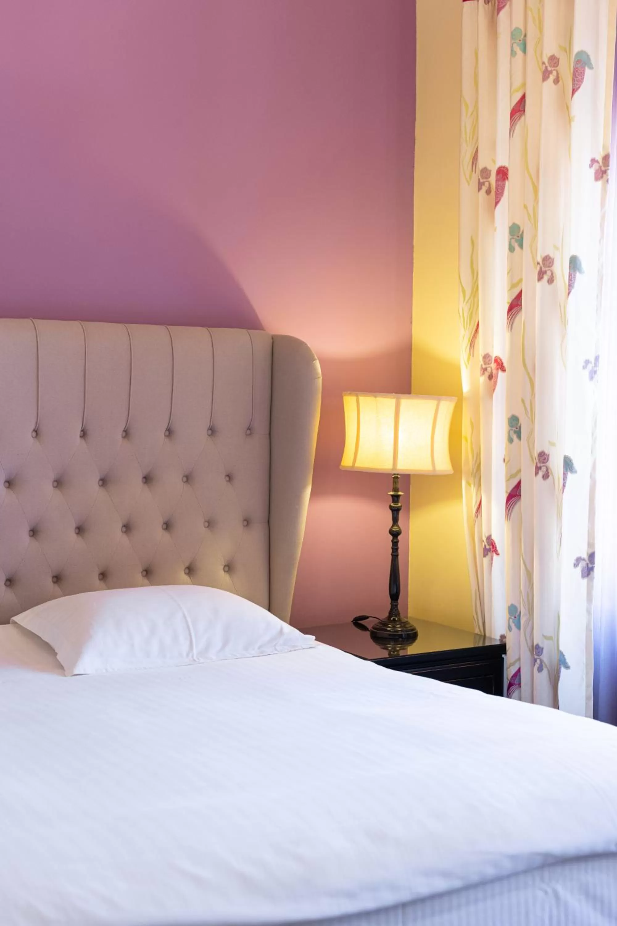 Bed in Kastello Hotel