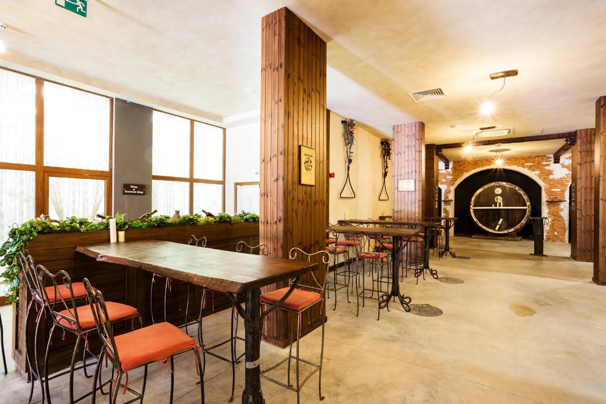 Area and facilities in Festa Via Pontica