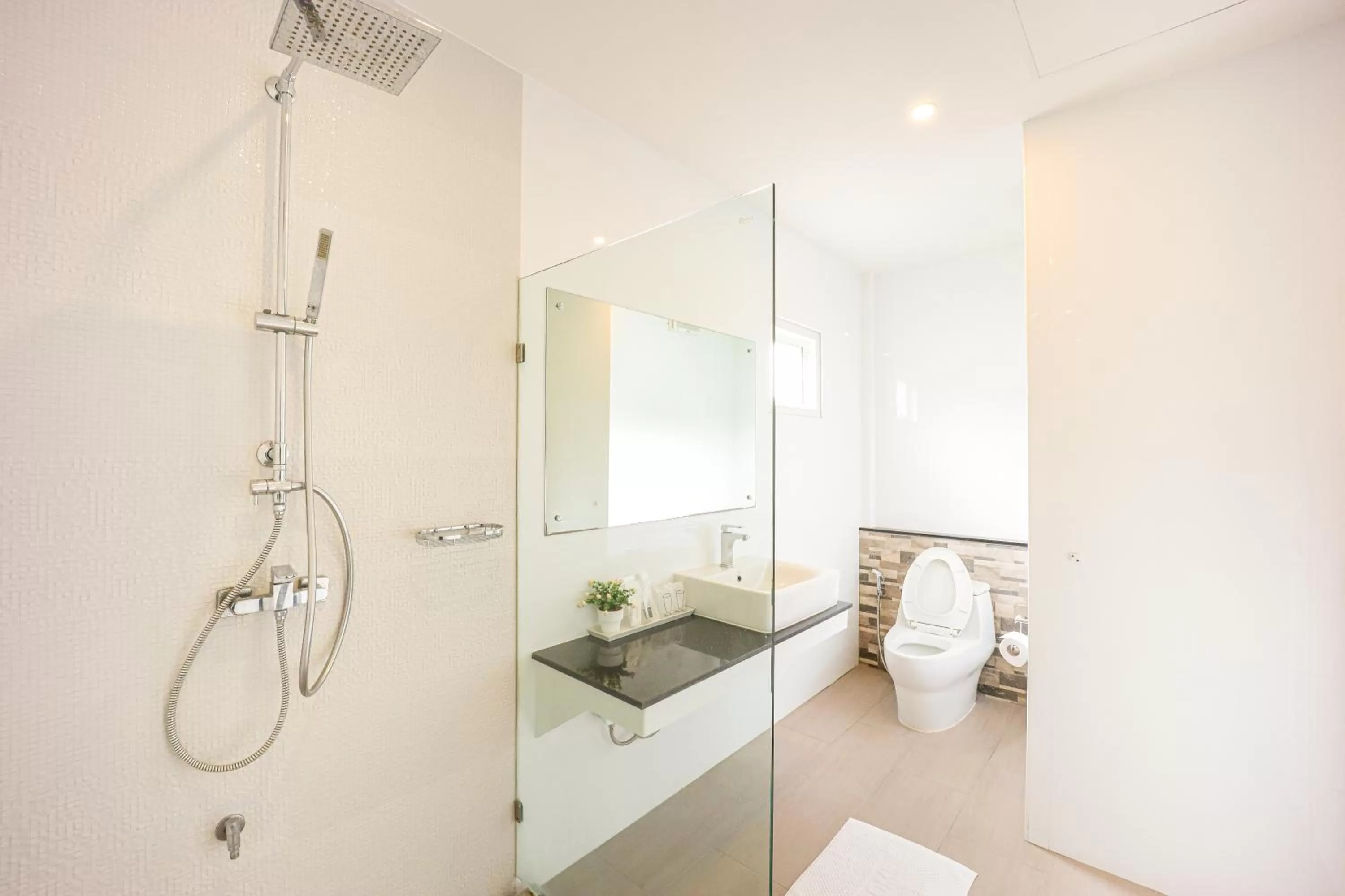 Bathroom in AKARD Private Villas Sattahip