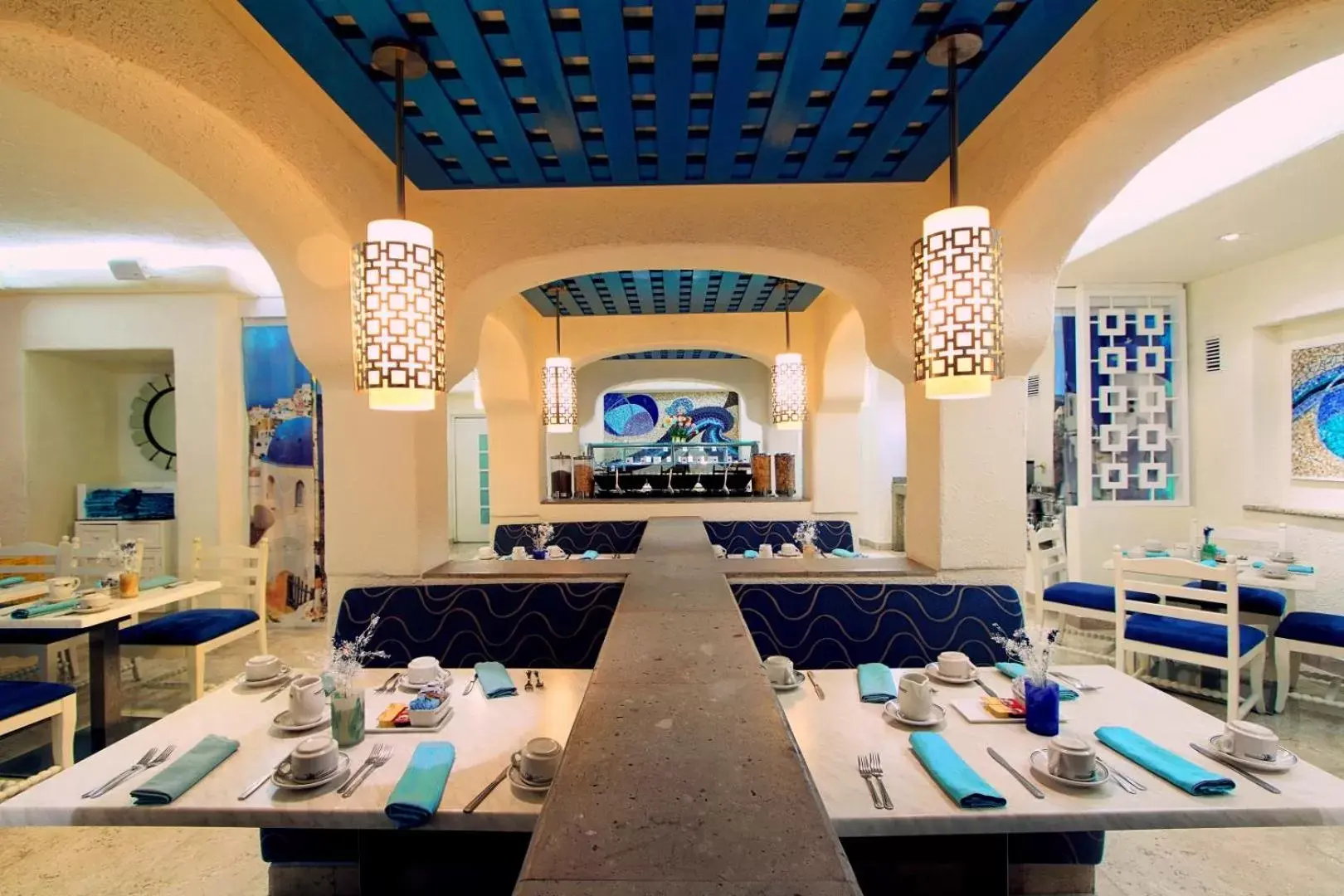 Restaurant/Places to Eat in GR Caribe Deluxe By Solaris All Inclusive