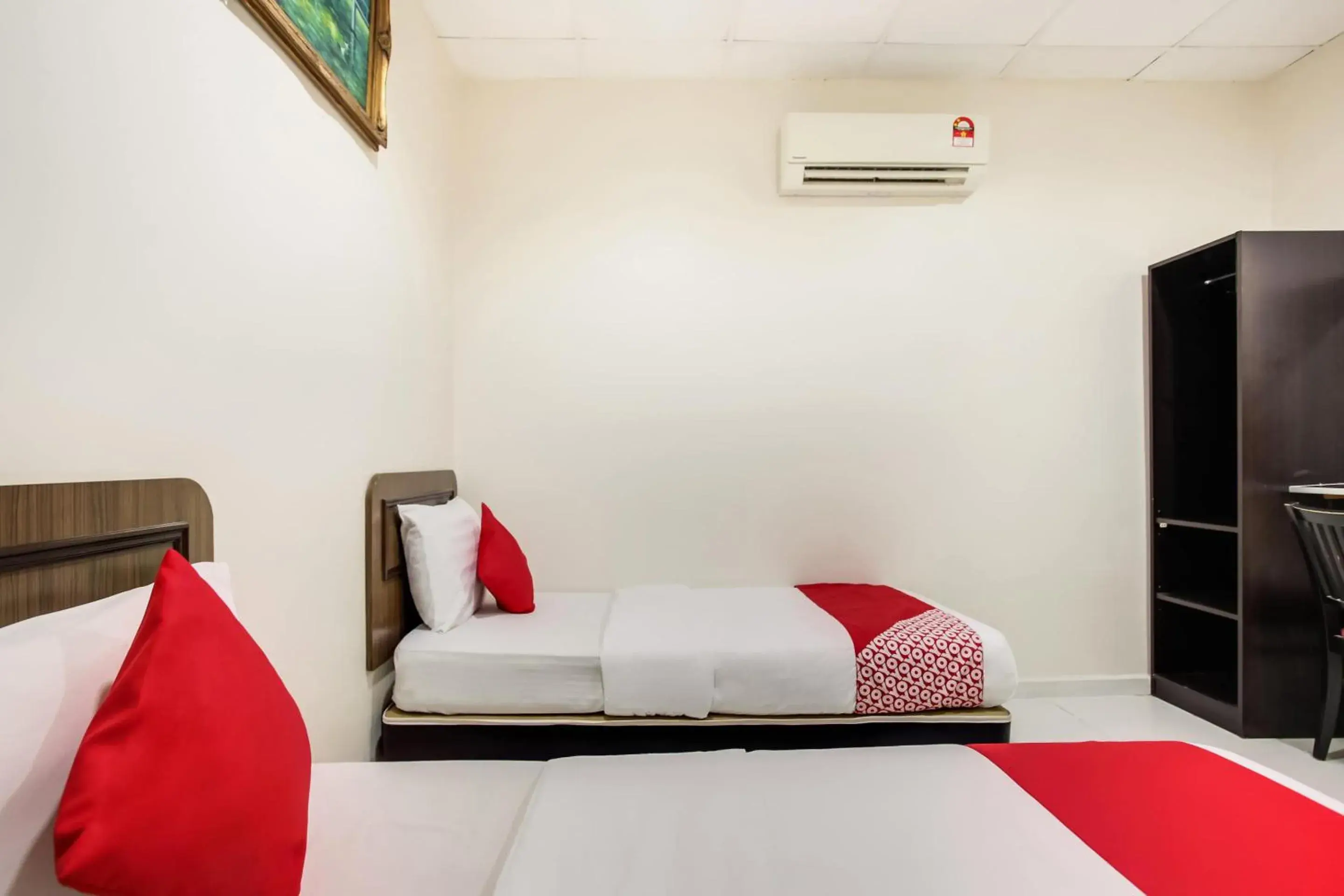 Bedroom, Seating Area in Super OYO 89427 Kavanas Hotel Taiping