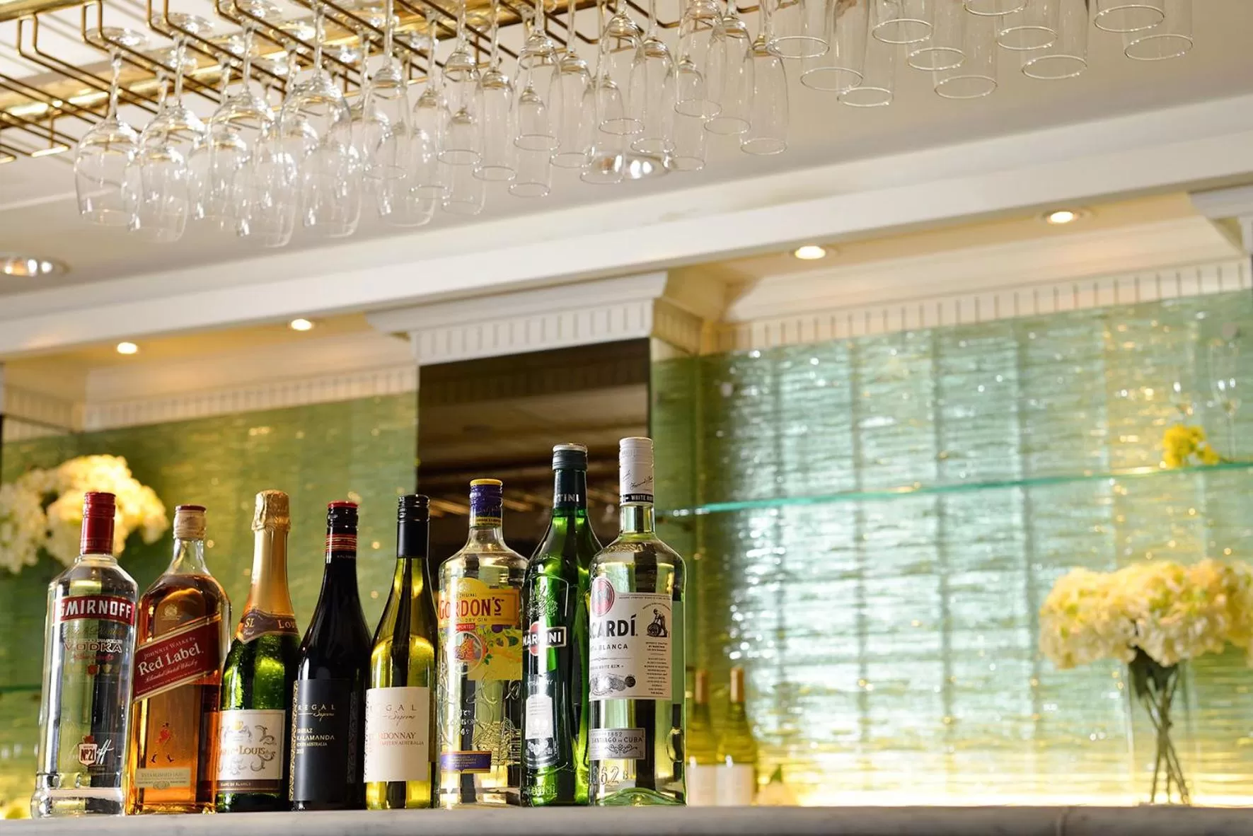 People in Regal Kowloon Hotel