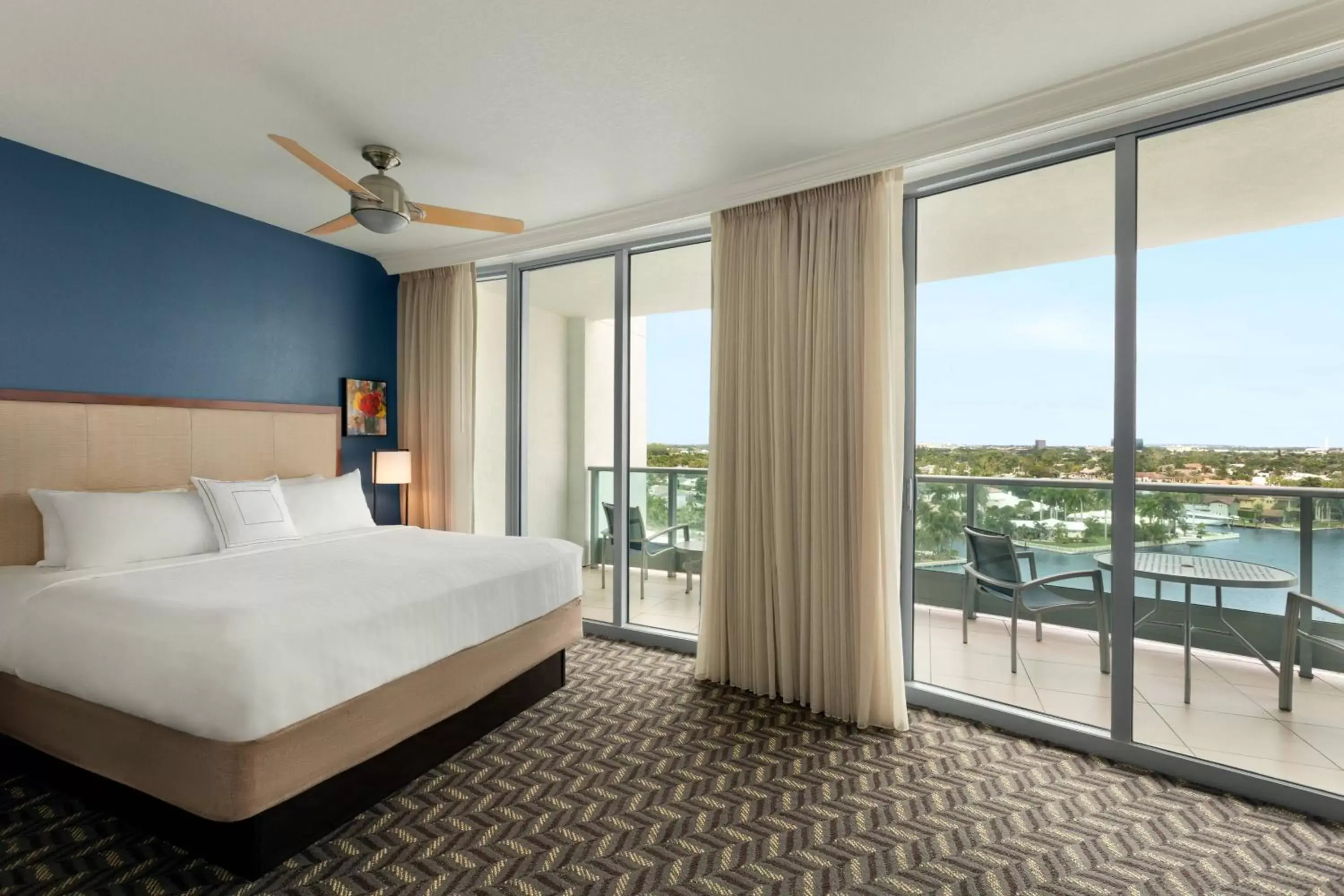 Bedroom in Residence Inn by Marriott Fort Lauderdale Intracoastal