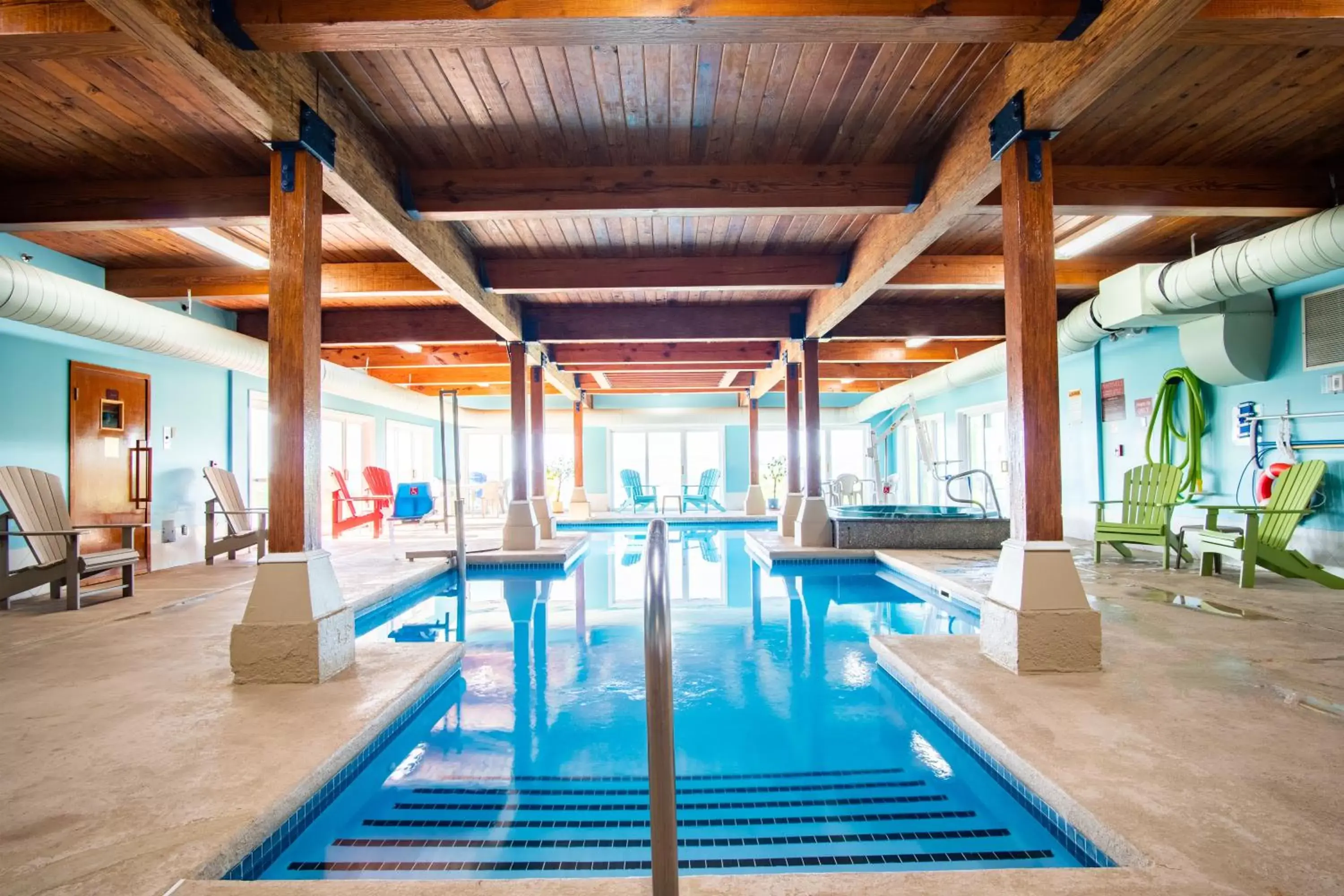 Swimming Pool in Fireside Inn, Ocean's Edge