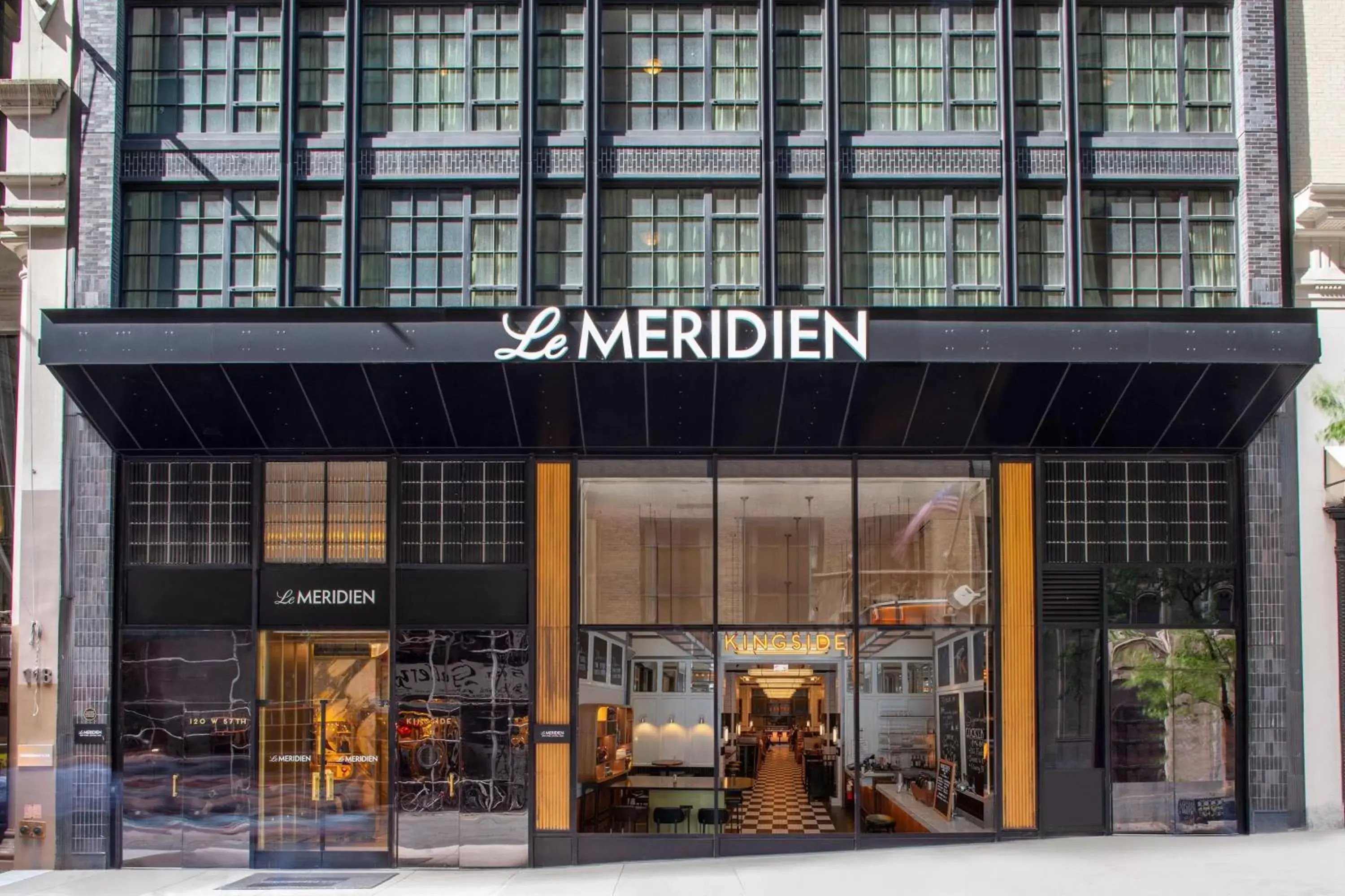 Property building in Le Meridien New York, Central Park by Marriott