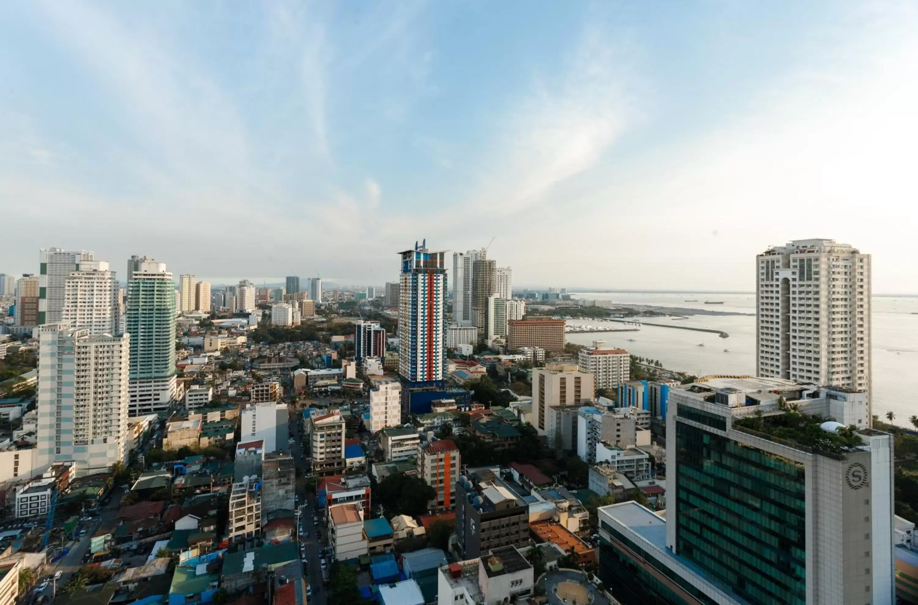 Sea view in Regency Grand Suites