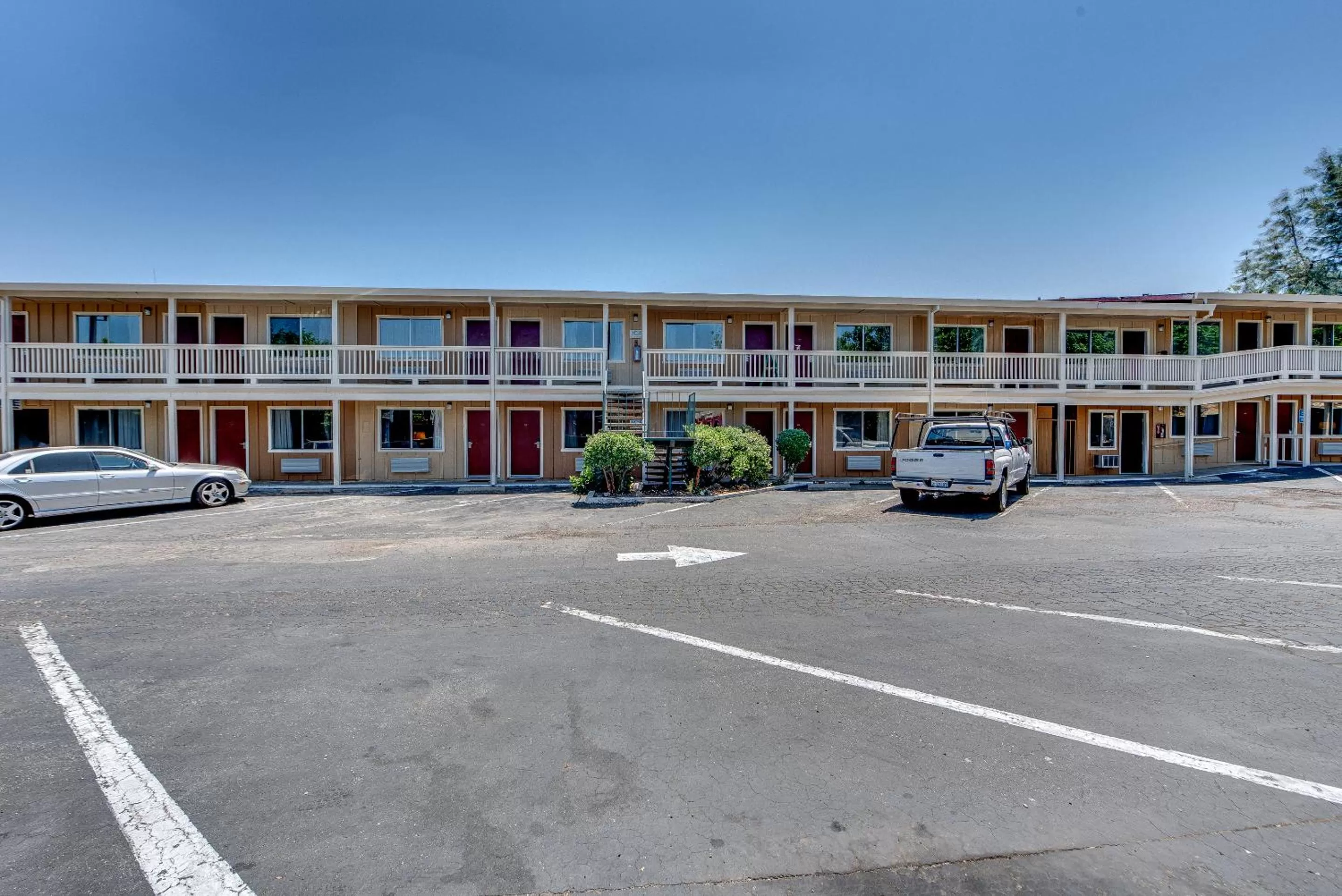 Property building in Angels Inn