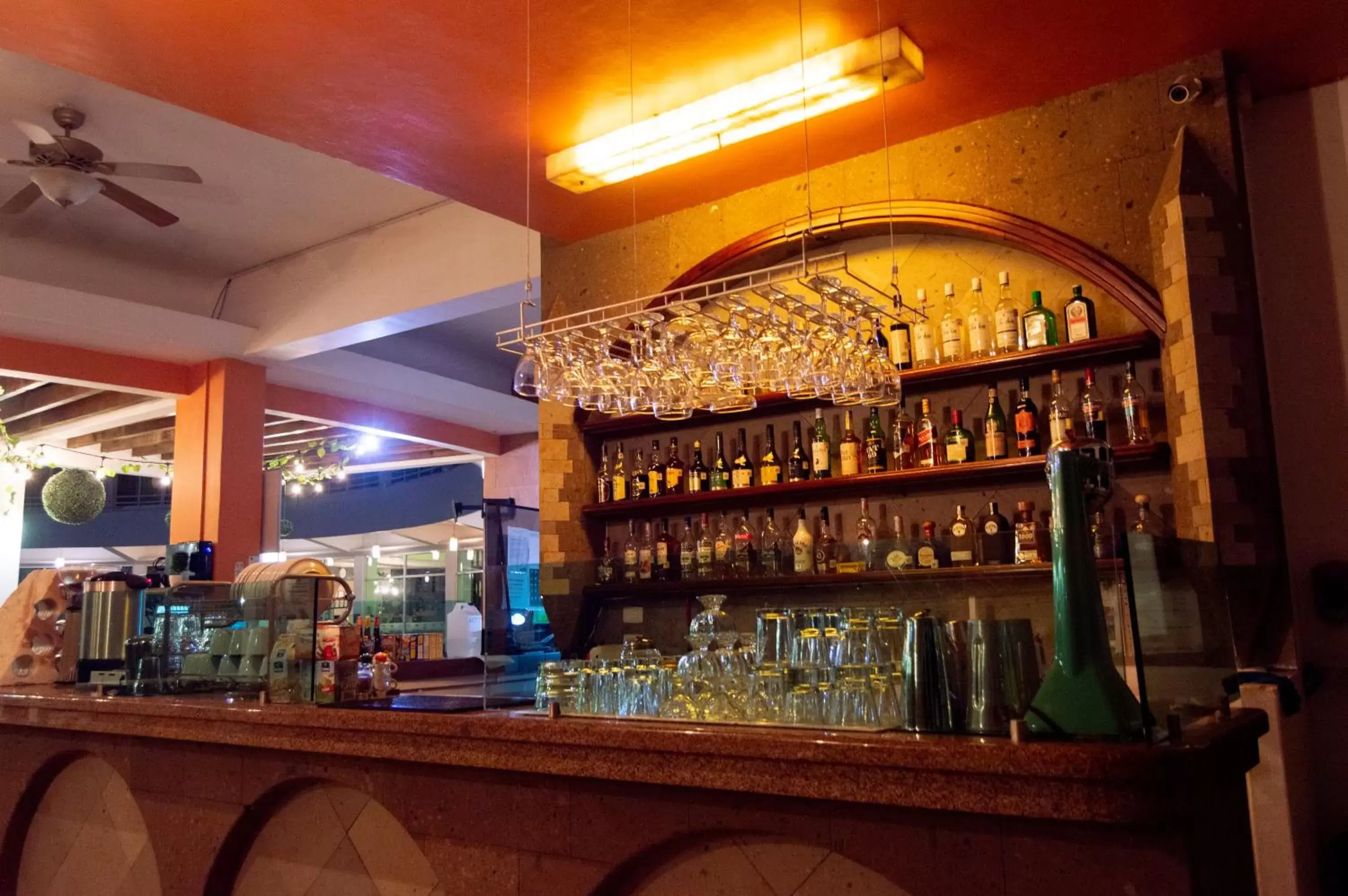 Lounge or bar, Lounge/Bar in Hotel Puente Nacional & Spa