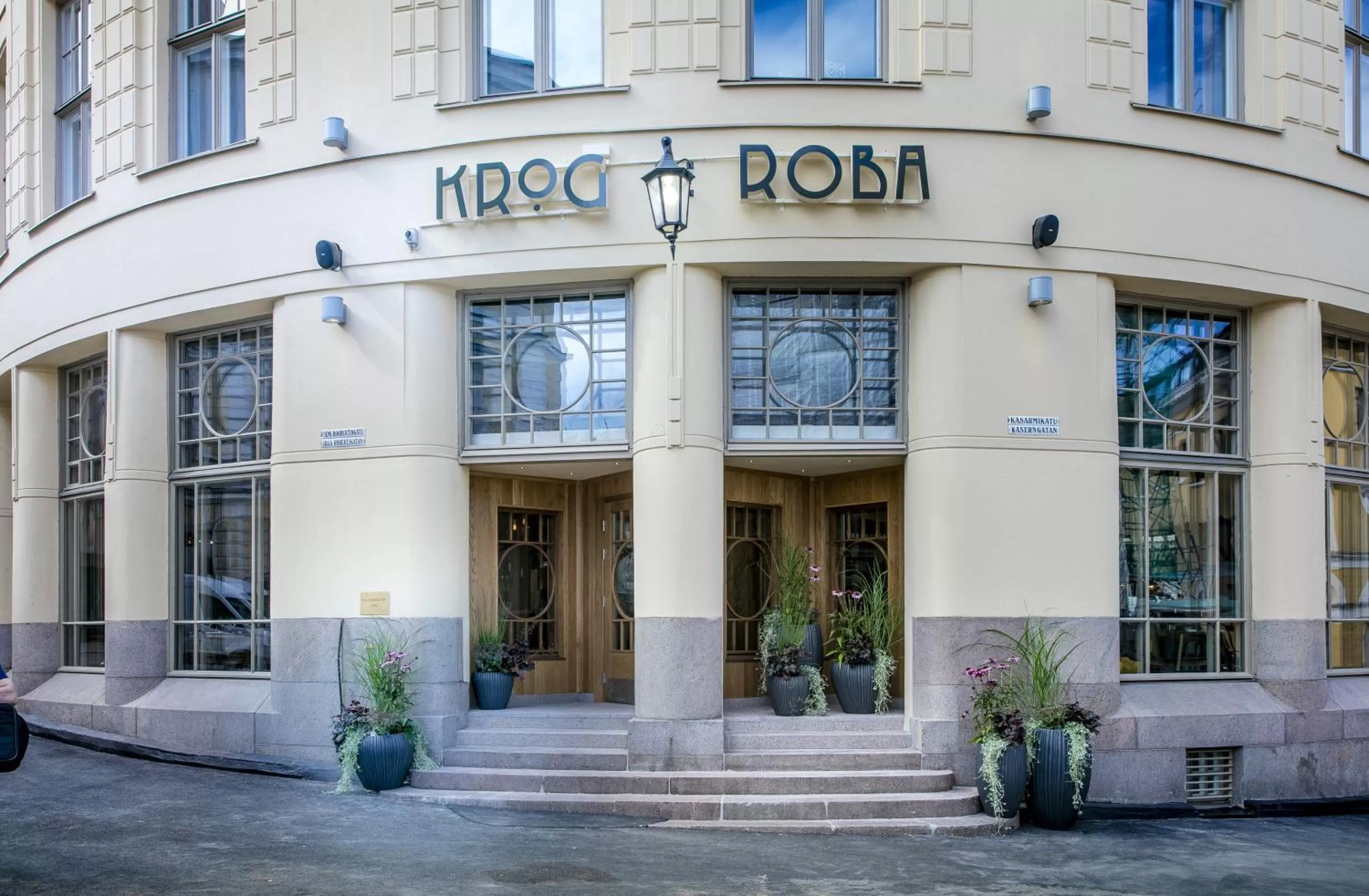 Property building in Hotel Lilla Roberts