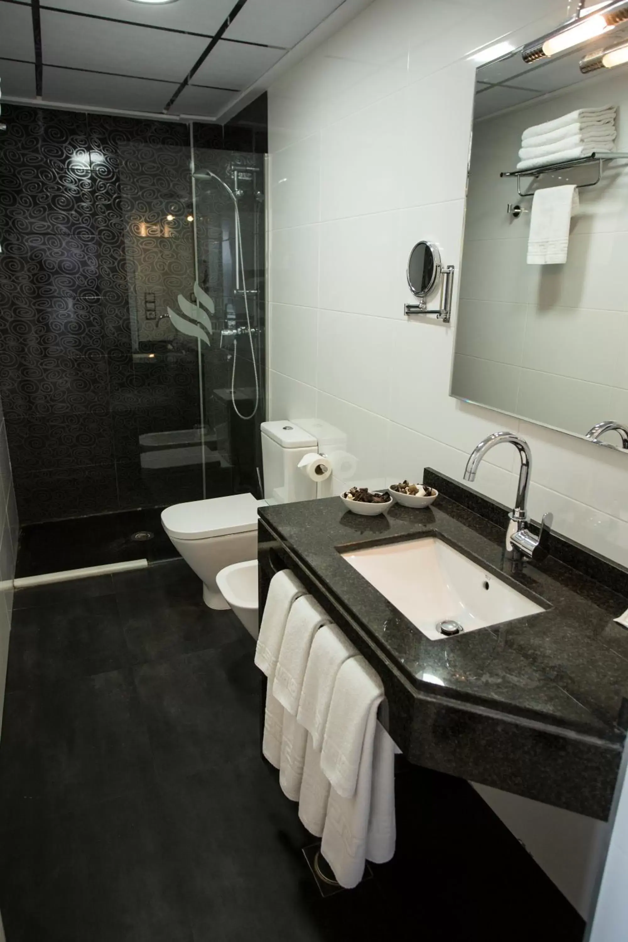 Bathroom in ApartHotel Playa Oliva