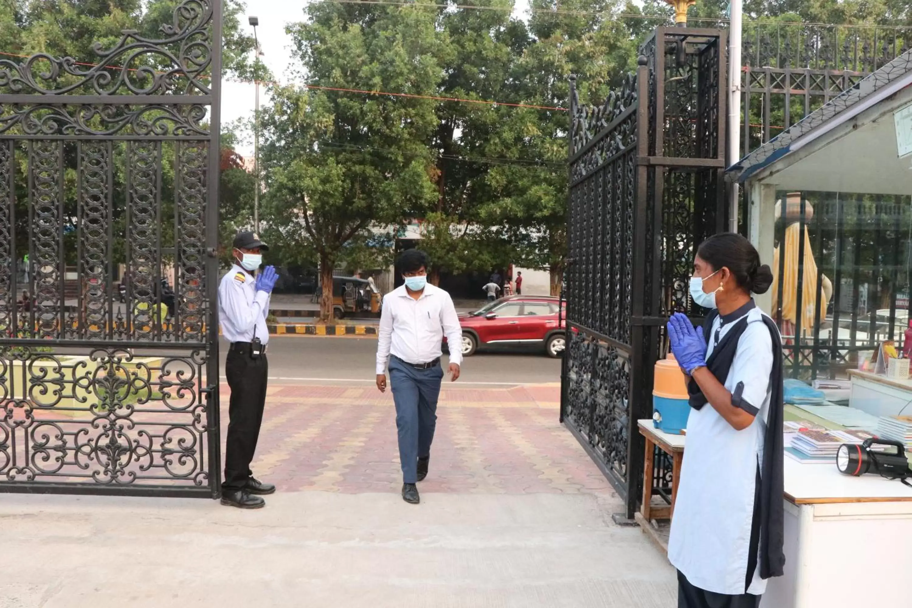 Property building in Gadiraju Palace Convention Centre & Hotel Property building in Gadiraju Palace Convention Centre & Hotel