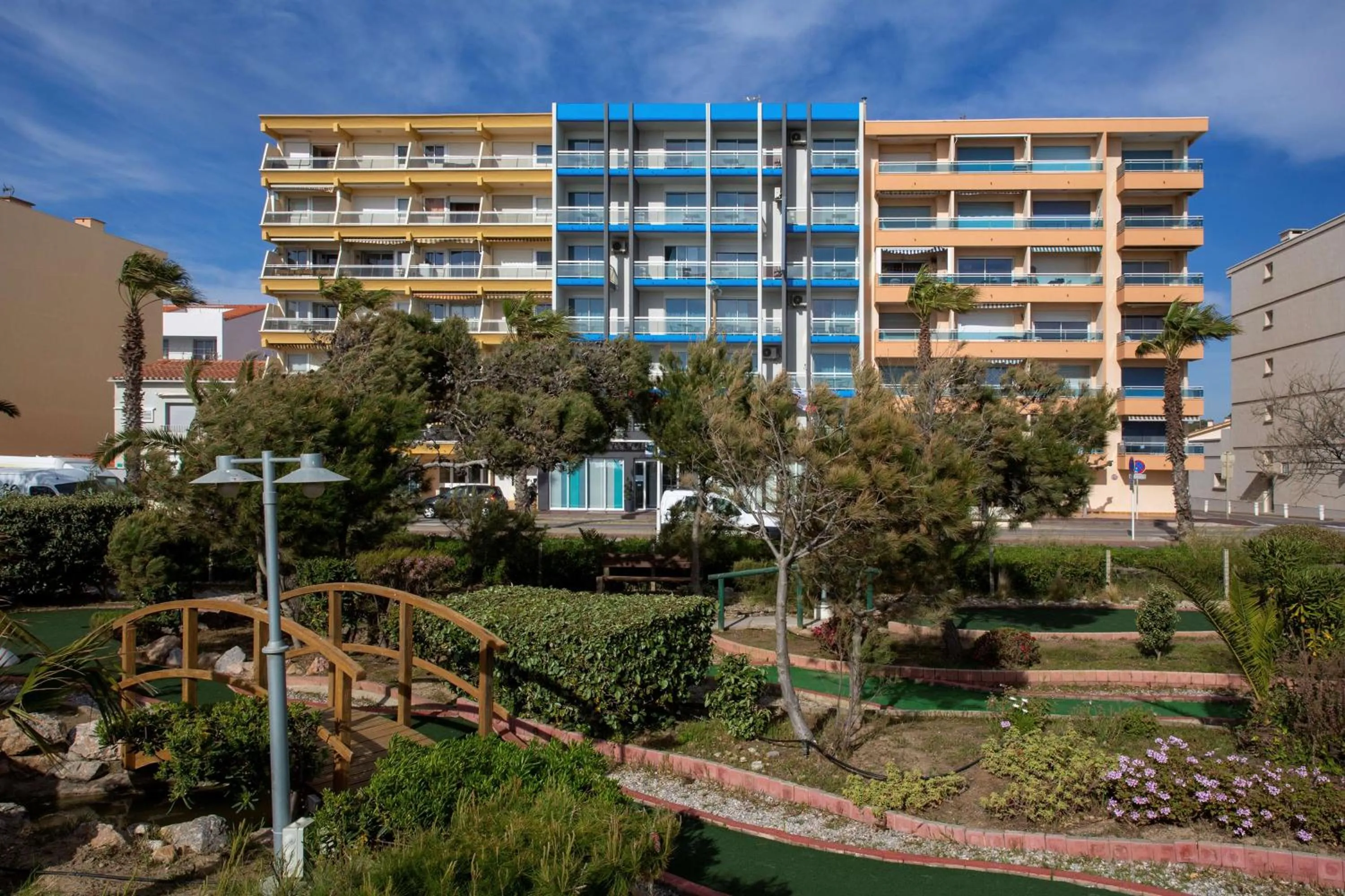 Property building in Best Western Plus Hotel Canet-Plage