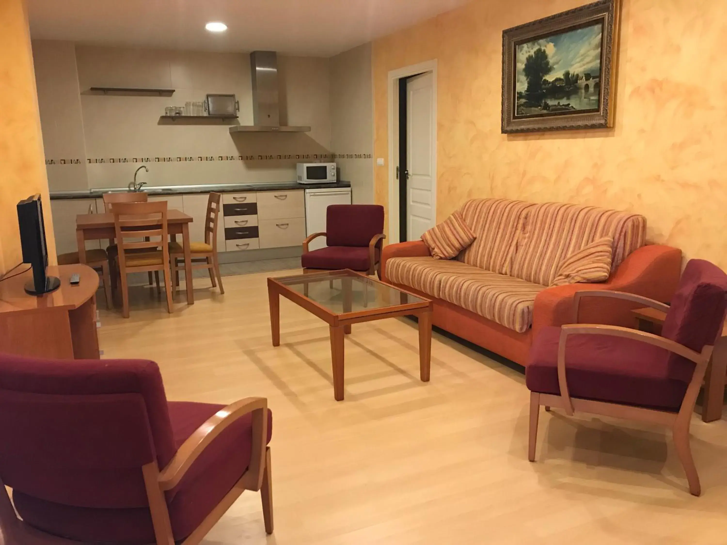 Dining area, Seating Area in Hotel Alfonso VIII De Cuenca