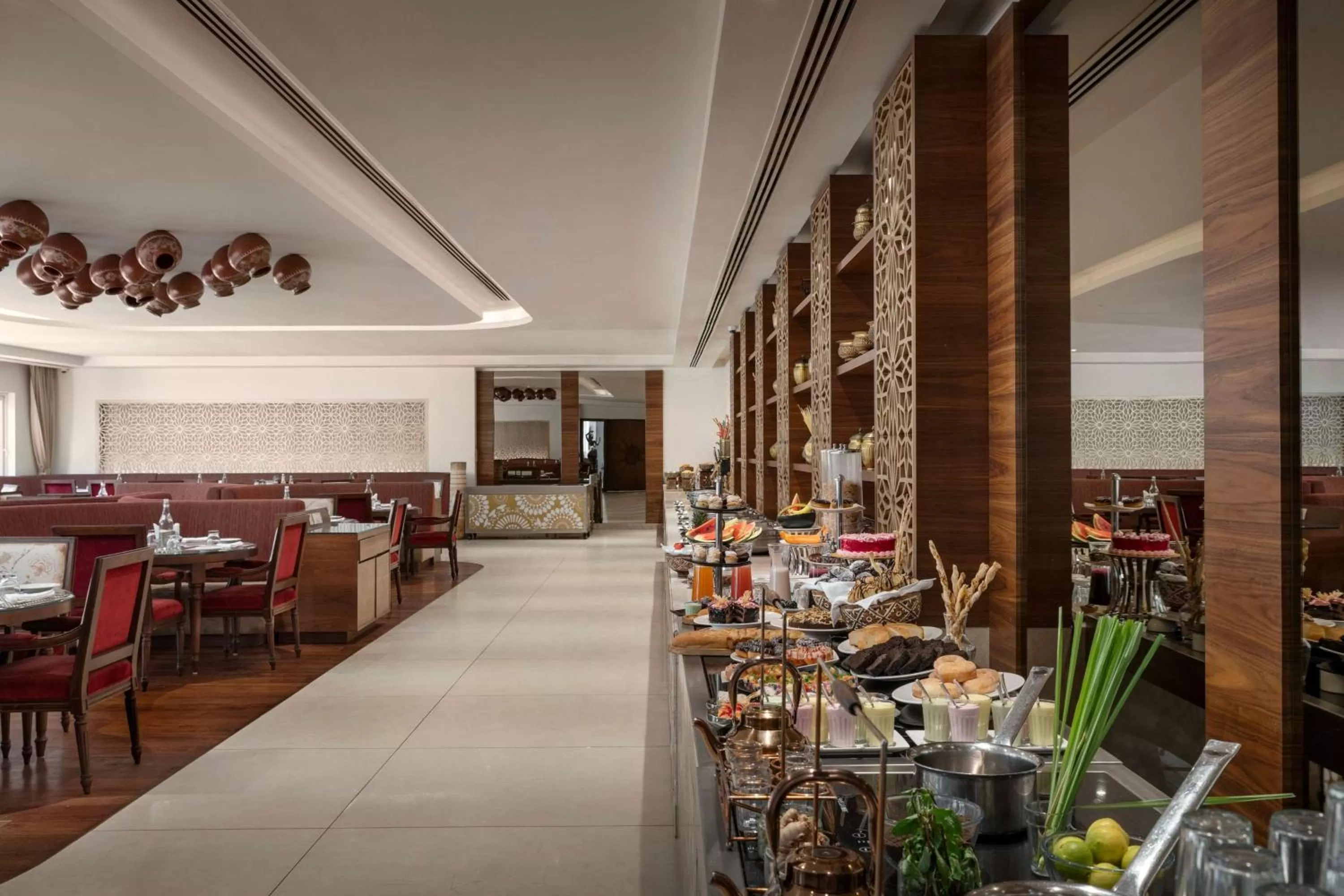 Restaurant/places to eat in Hawthorn Suites by Wyndham Dwarka