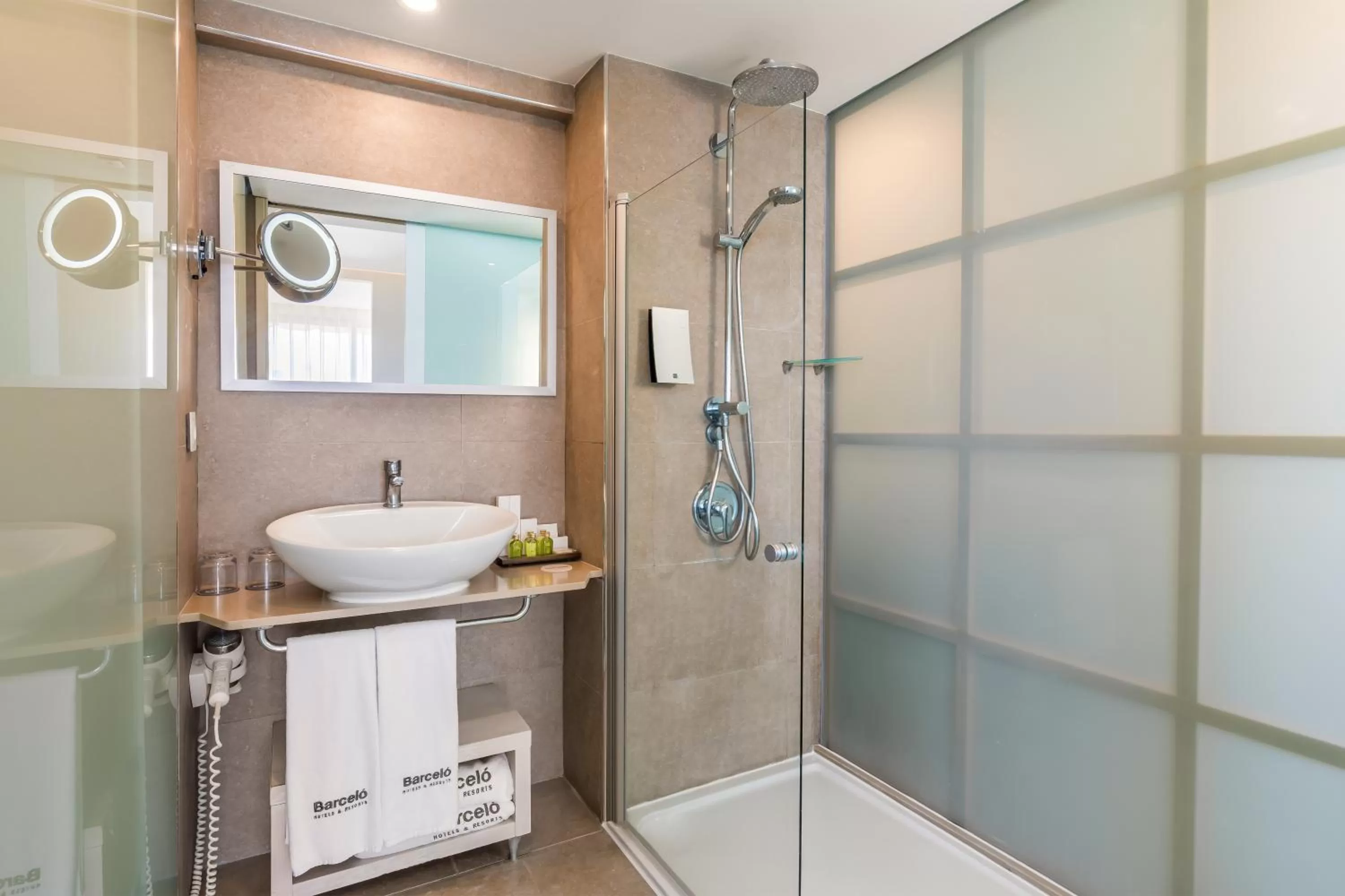 Toilet in Barceló Santiago - Adults Only