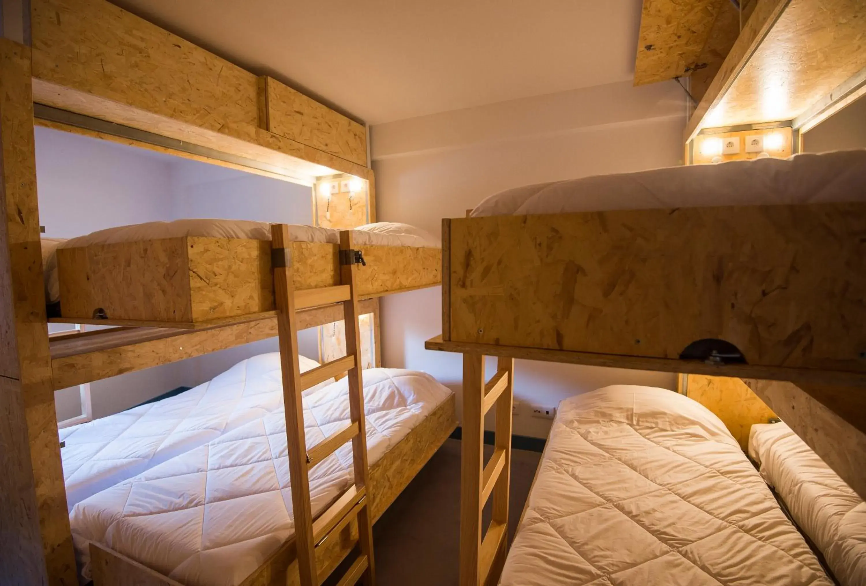 Bed, Bunk Bed in Des Arts Hostel and Suites